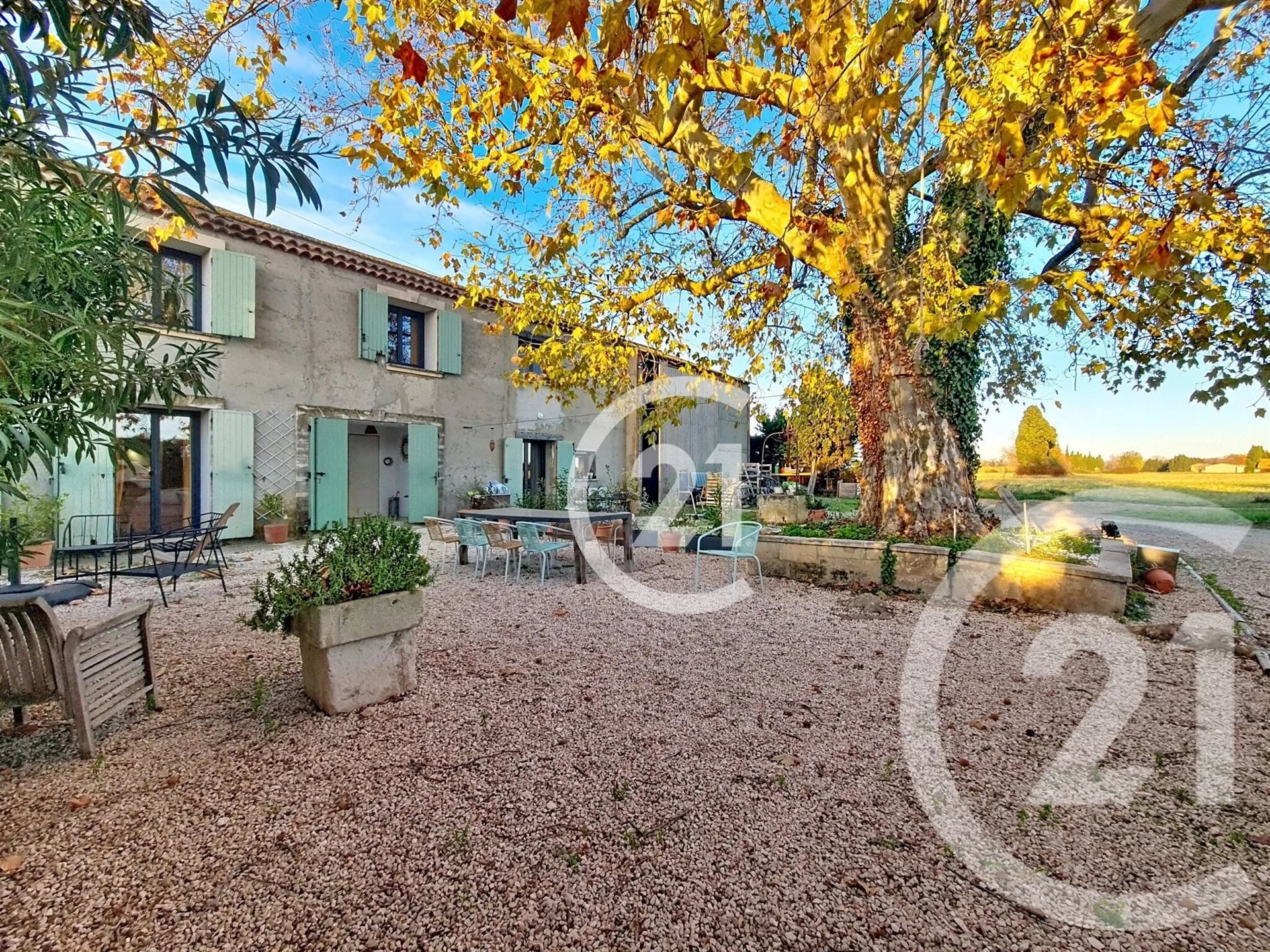 Maison à vendre, 205m², Saint-Martin-de-Crau