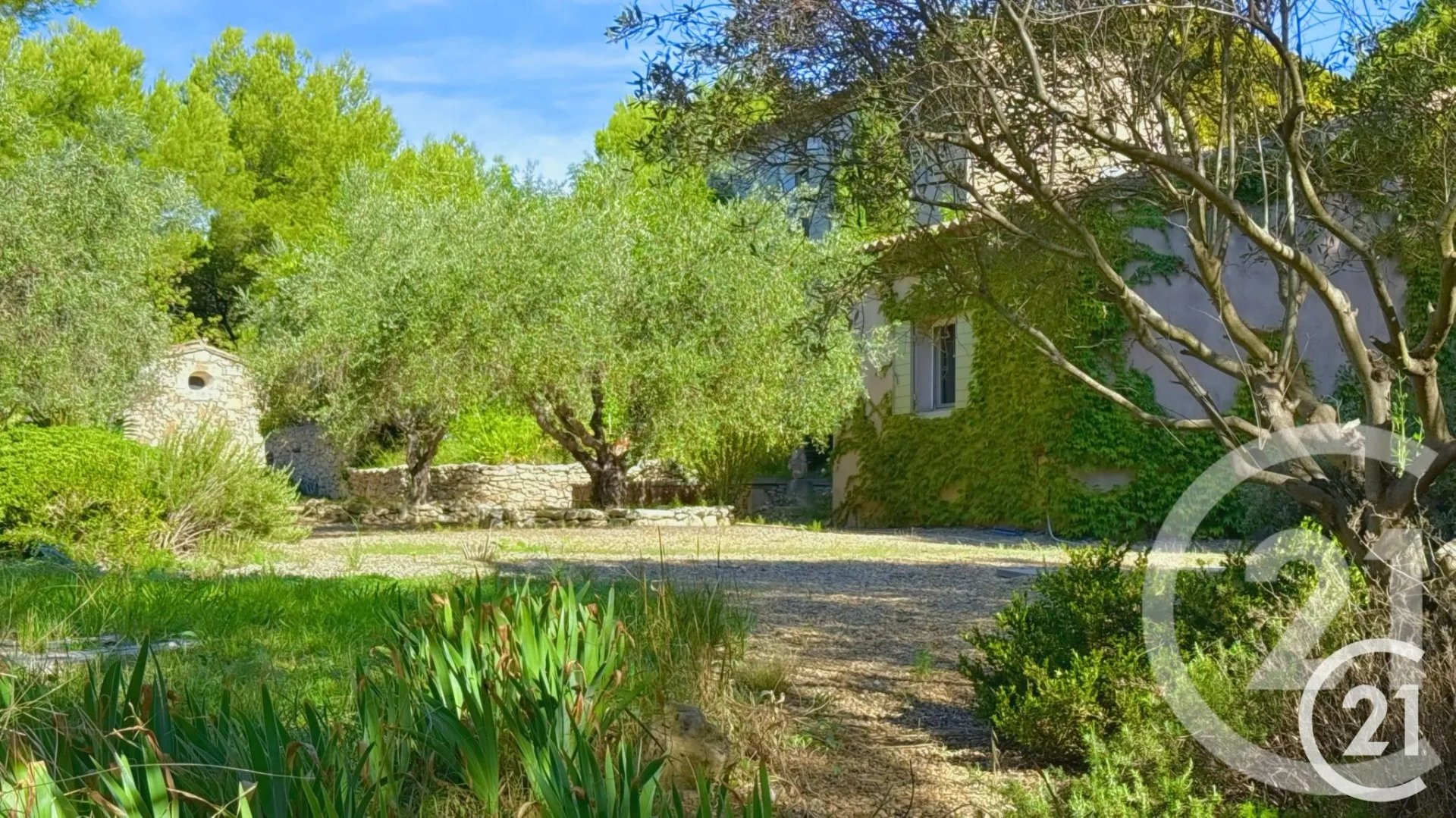 Maison à vendre, 250m², Mouriès