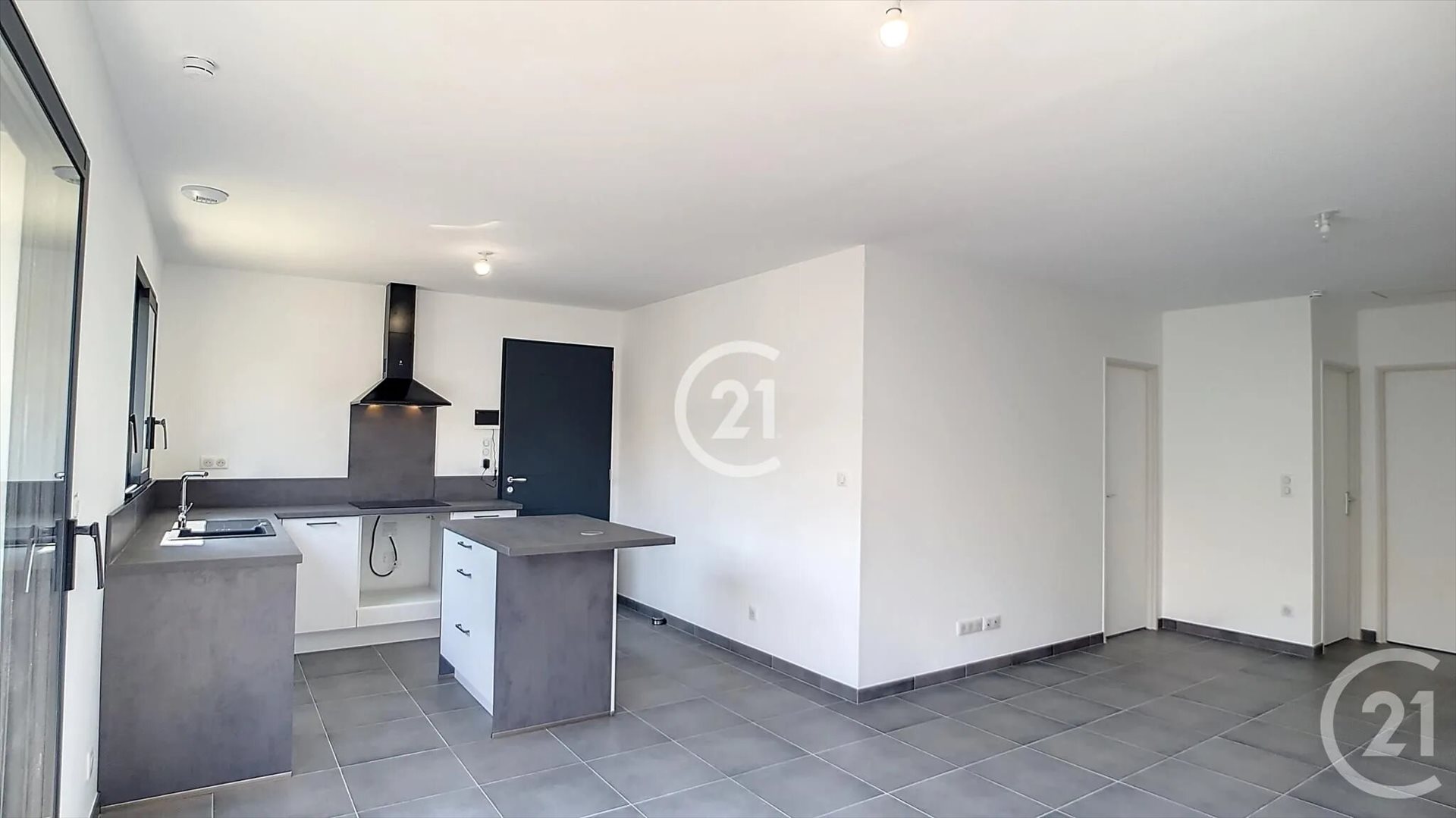 Maison à louer, 60m², Arles