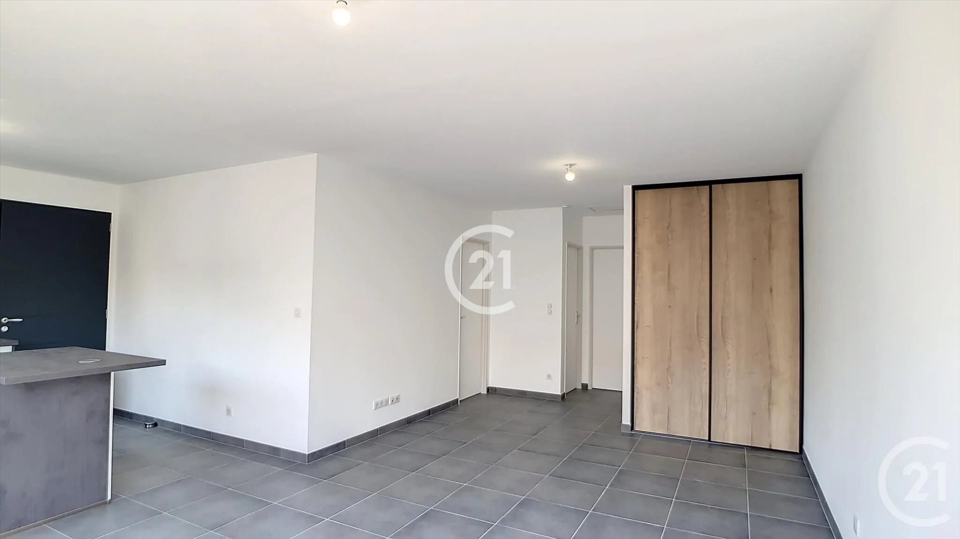 Maison à louer, 60m², Arles