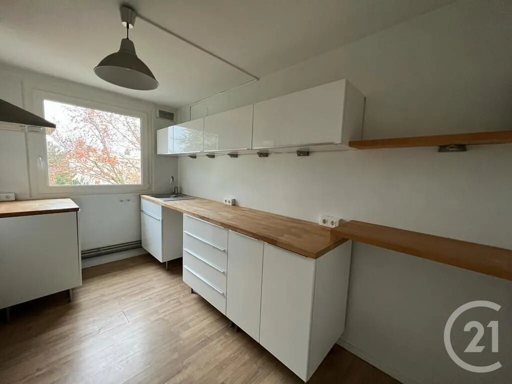 Appartement à louer, 56m², Maurecourt