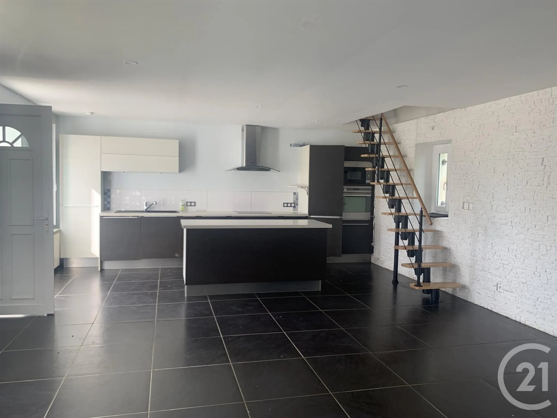 Maison à louer, 123m², Commentry