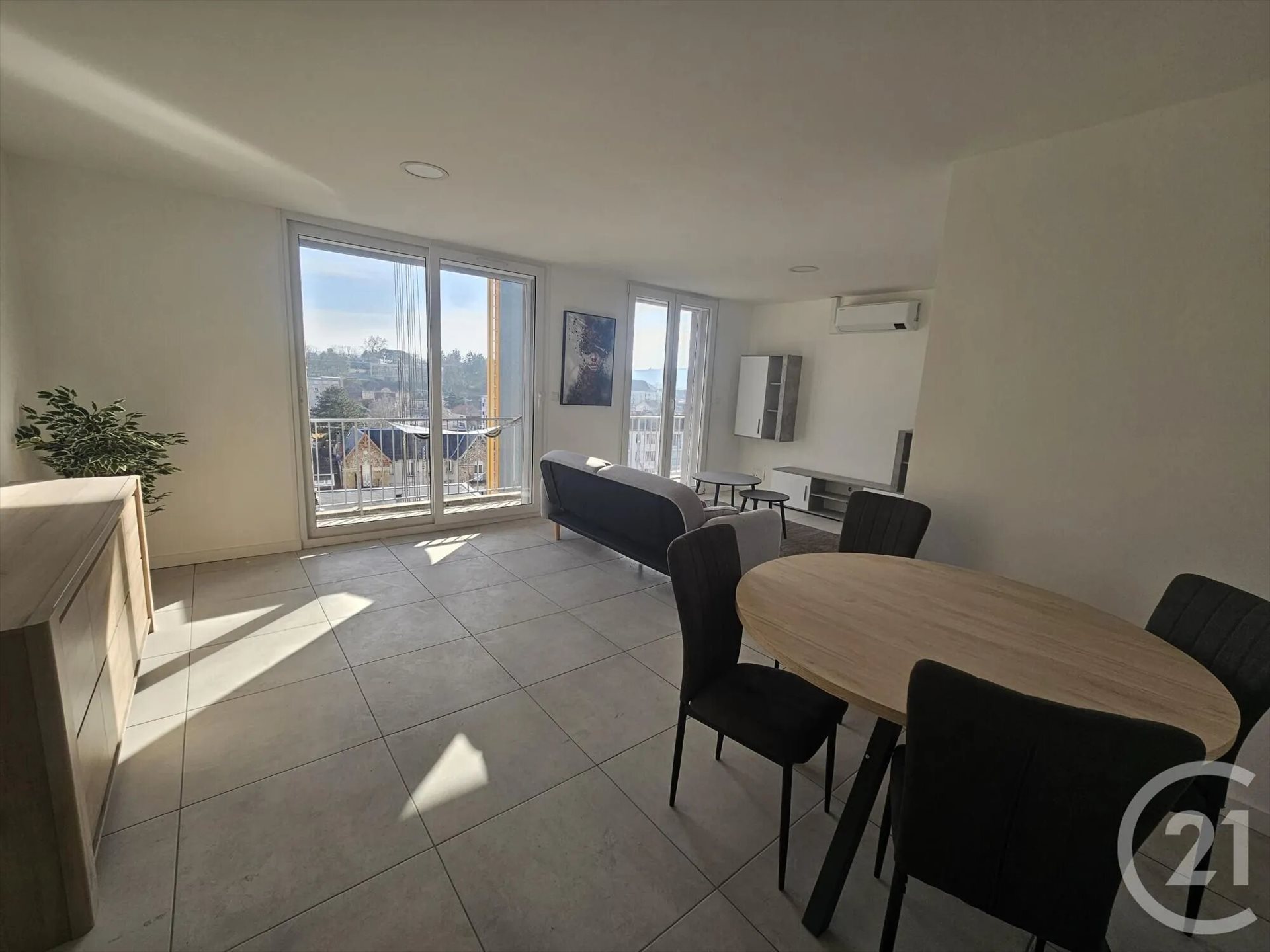 Appartement à louer, 77m², Montluçon