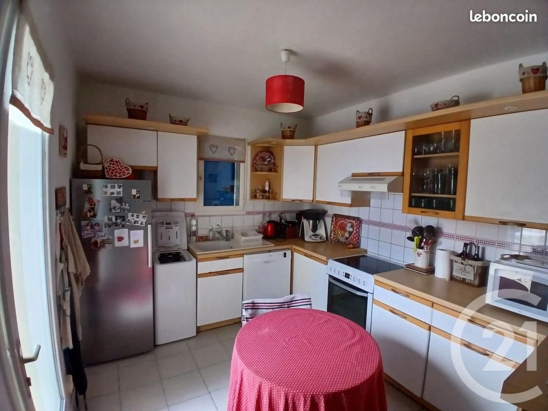Maison à vendre, 110m², Lignerolles