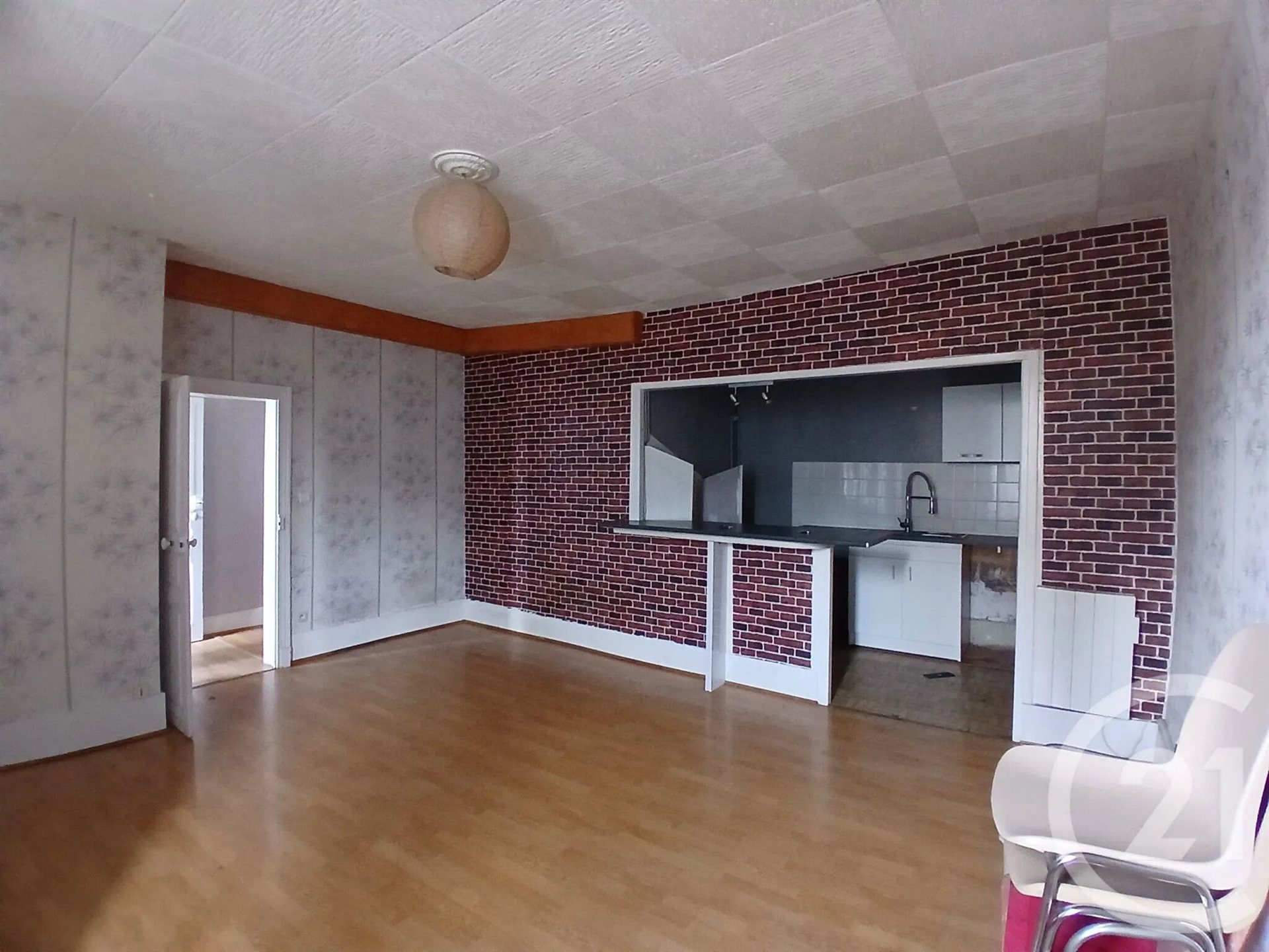Appartement à vendre, 280m², Commentry