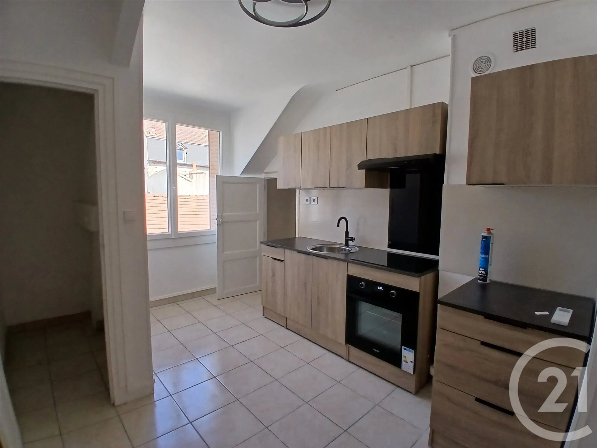 Appartement à vendre, 280m², Néris-les-Bains