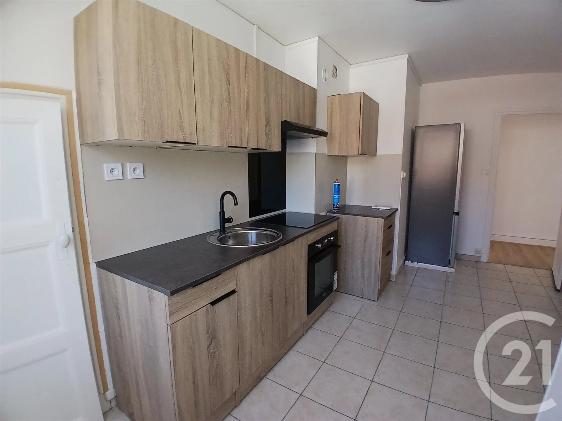 Appartement à vendre, 280m², Néris-les-Bains