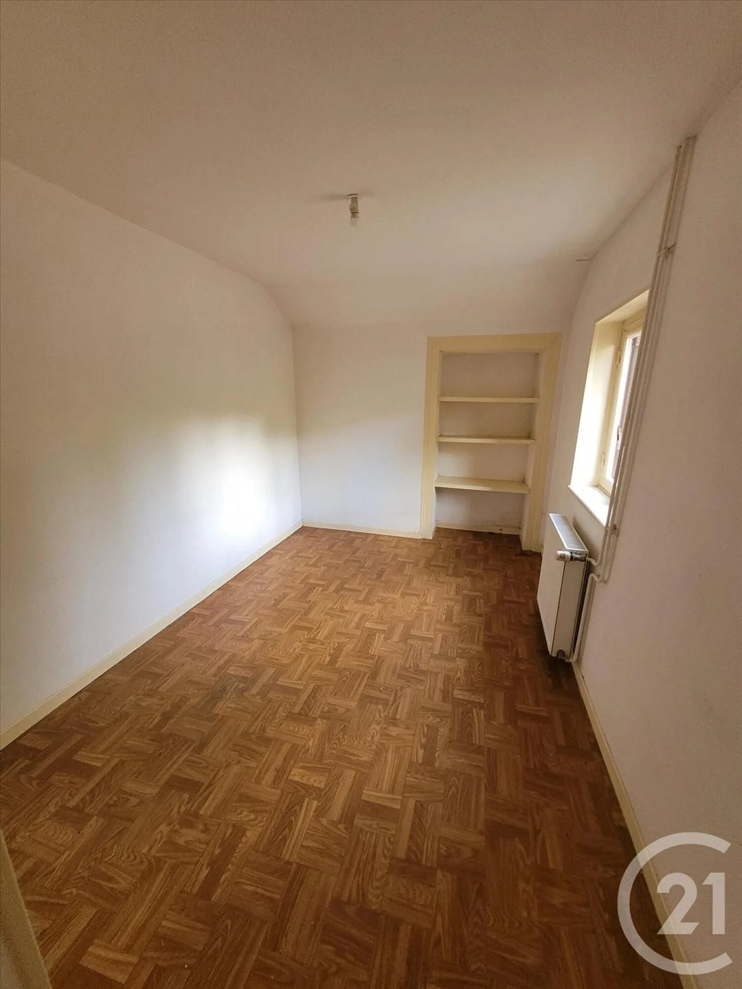 Maison à louer, 91m², Montvicq