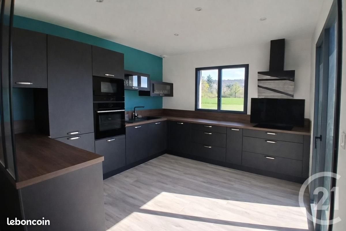 Maison à vendre, 144m², Saint-Victor