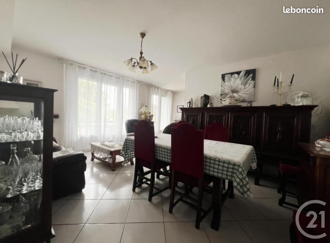 Appartement à vendre, 73m², Montluçon