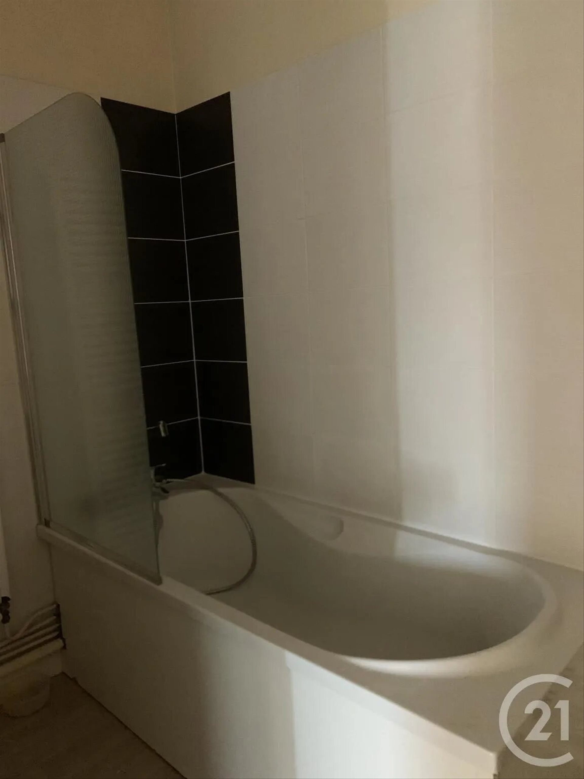 Appartement à louer, 92m², Néris-les-Bains
