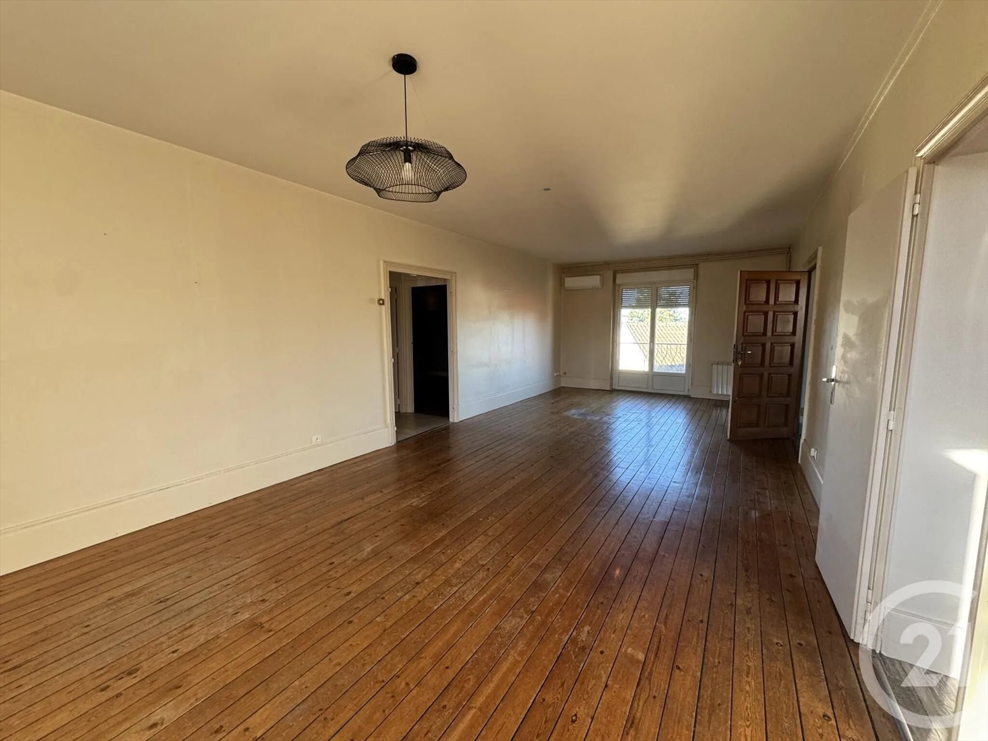 Appartement à louer, 92m², Néris-les-Bains