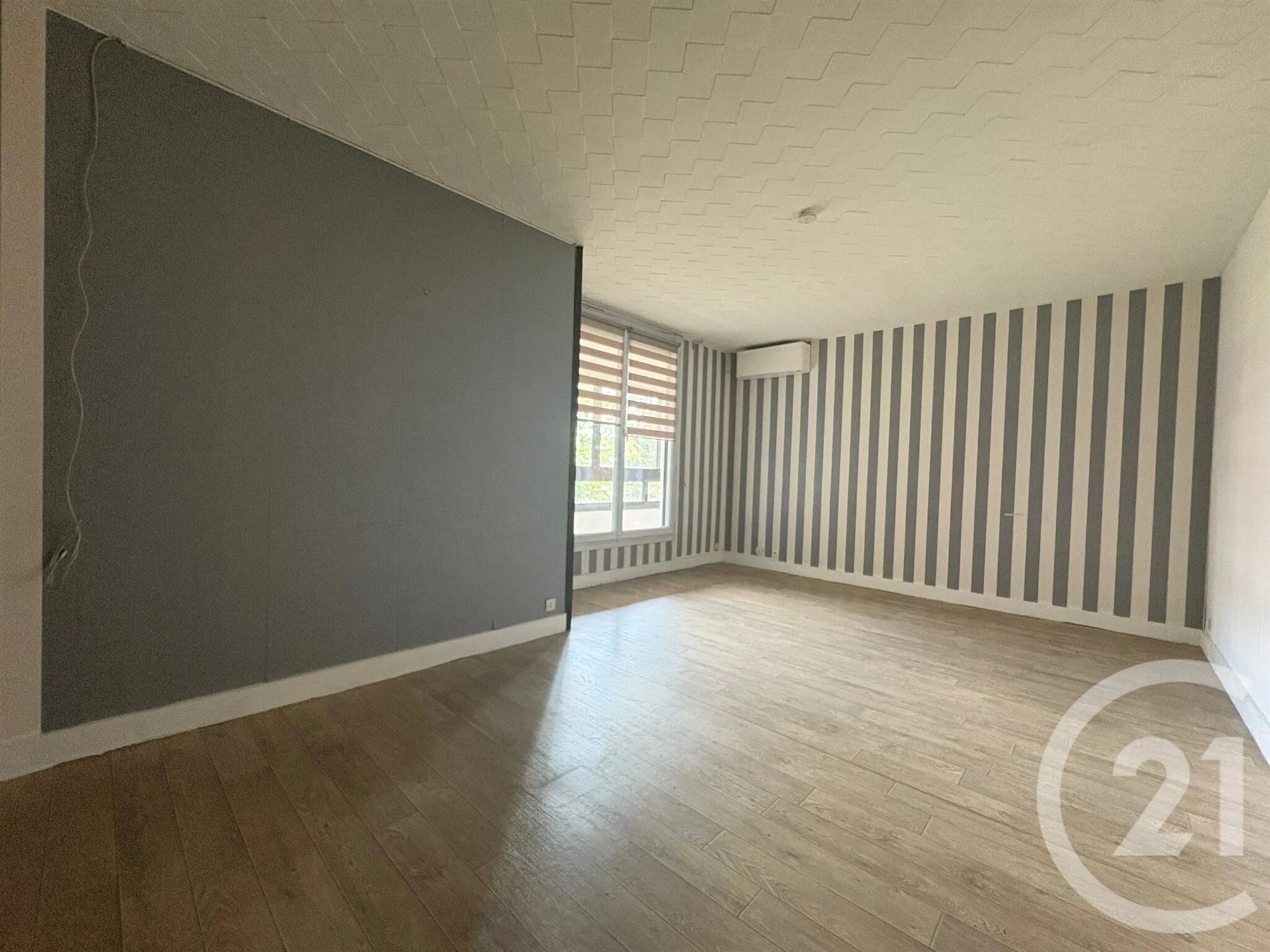 Appartement à vendre, 74m², Éragny