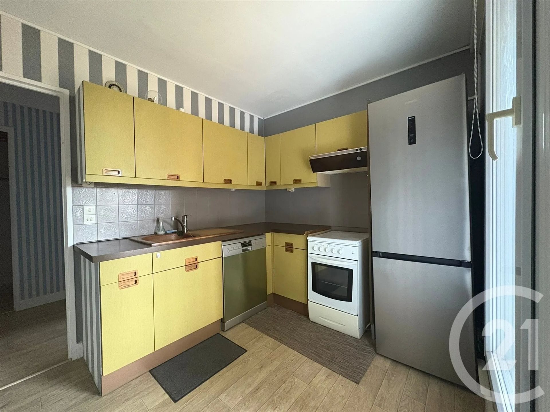 Appartement à vendre, 74m², Éragny