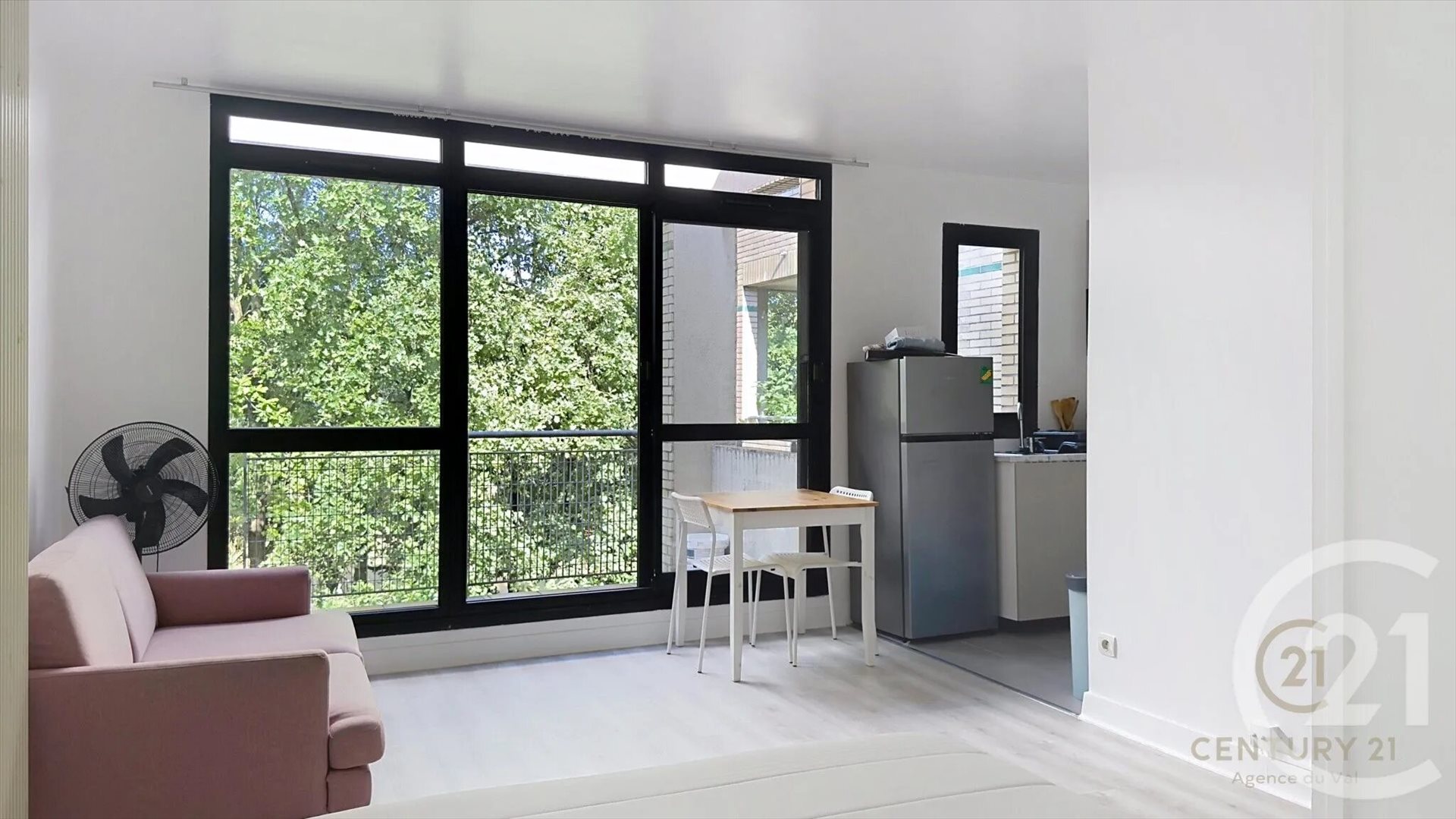 Appartement à louer, 29m², Lognes