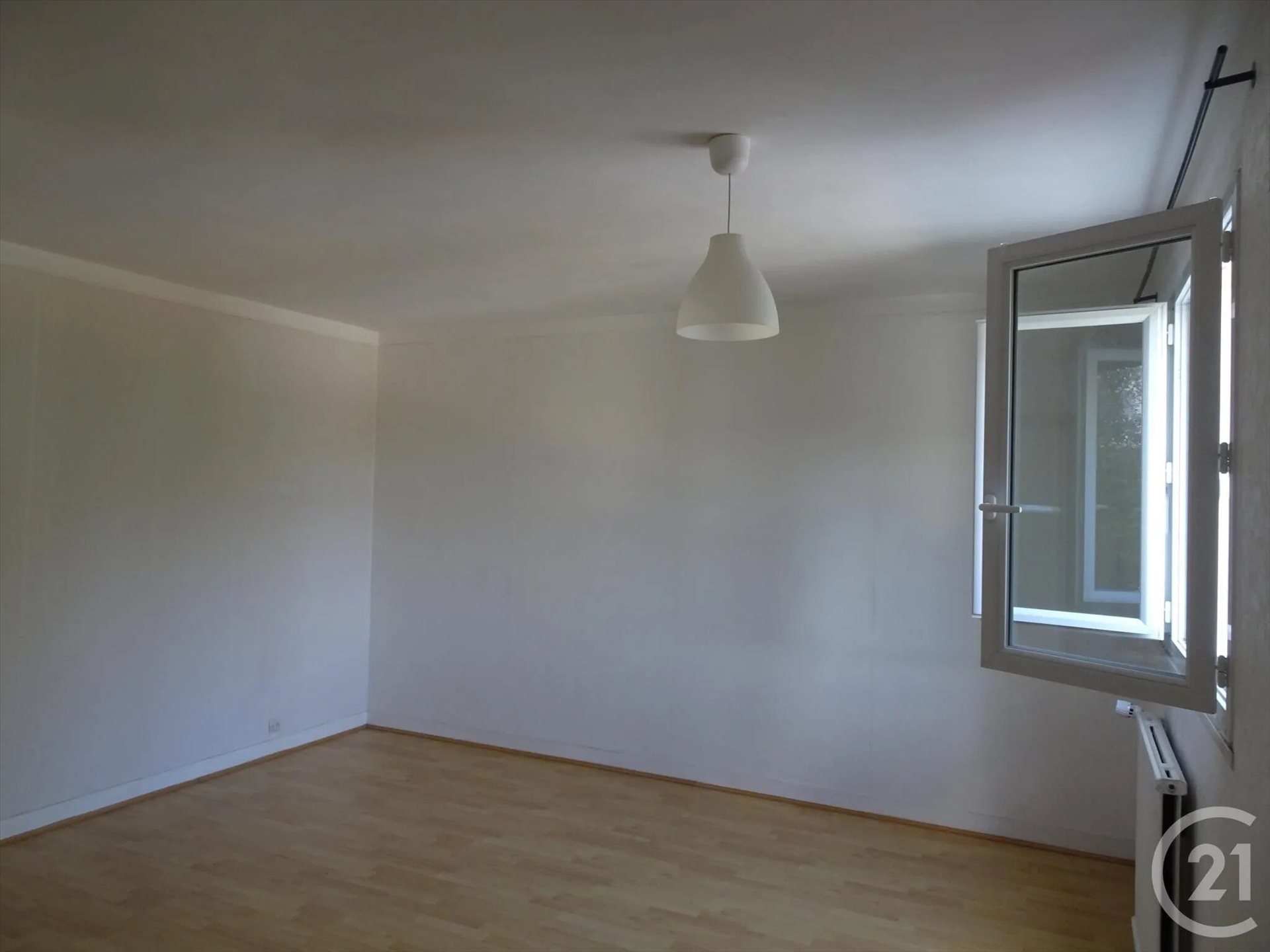 Appartement à louer, 28m², Carrières-sur-Seine