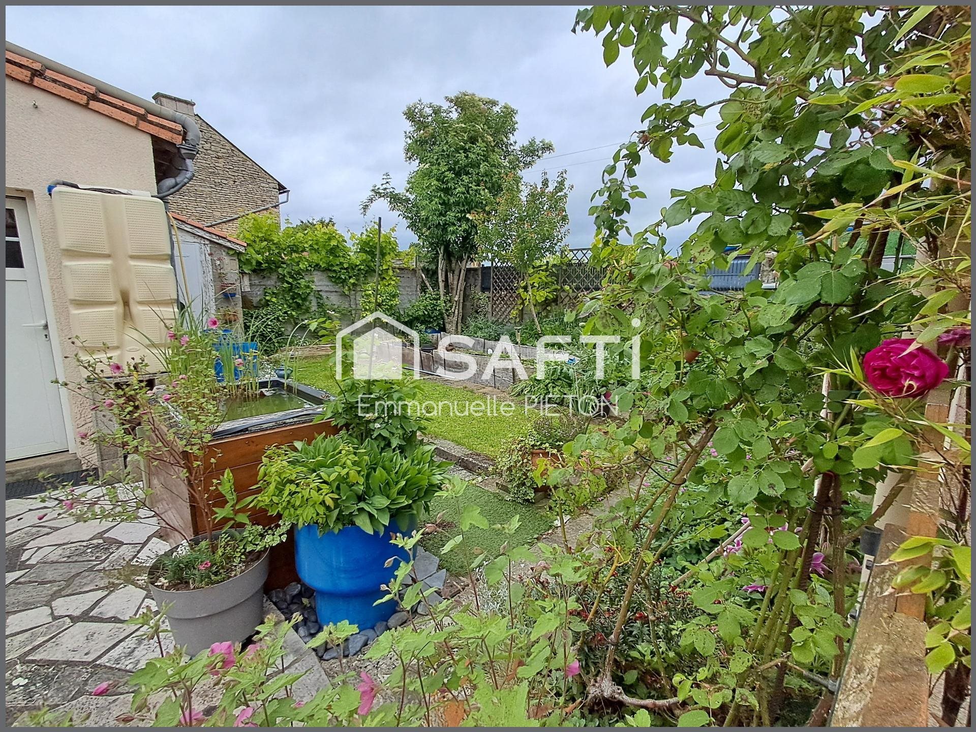 Maison à vendre, 110m², Yversay