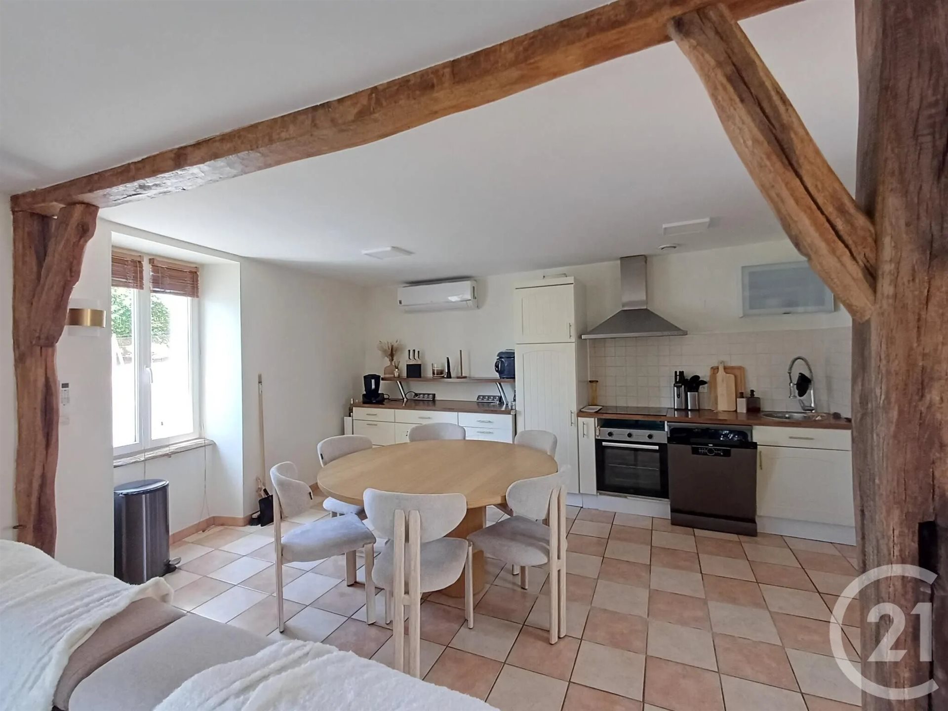 Maison à louer, 102m², Thuré