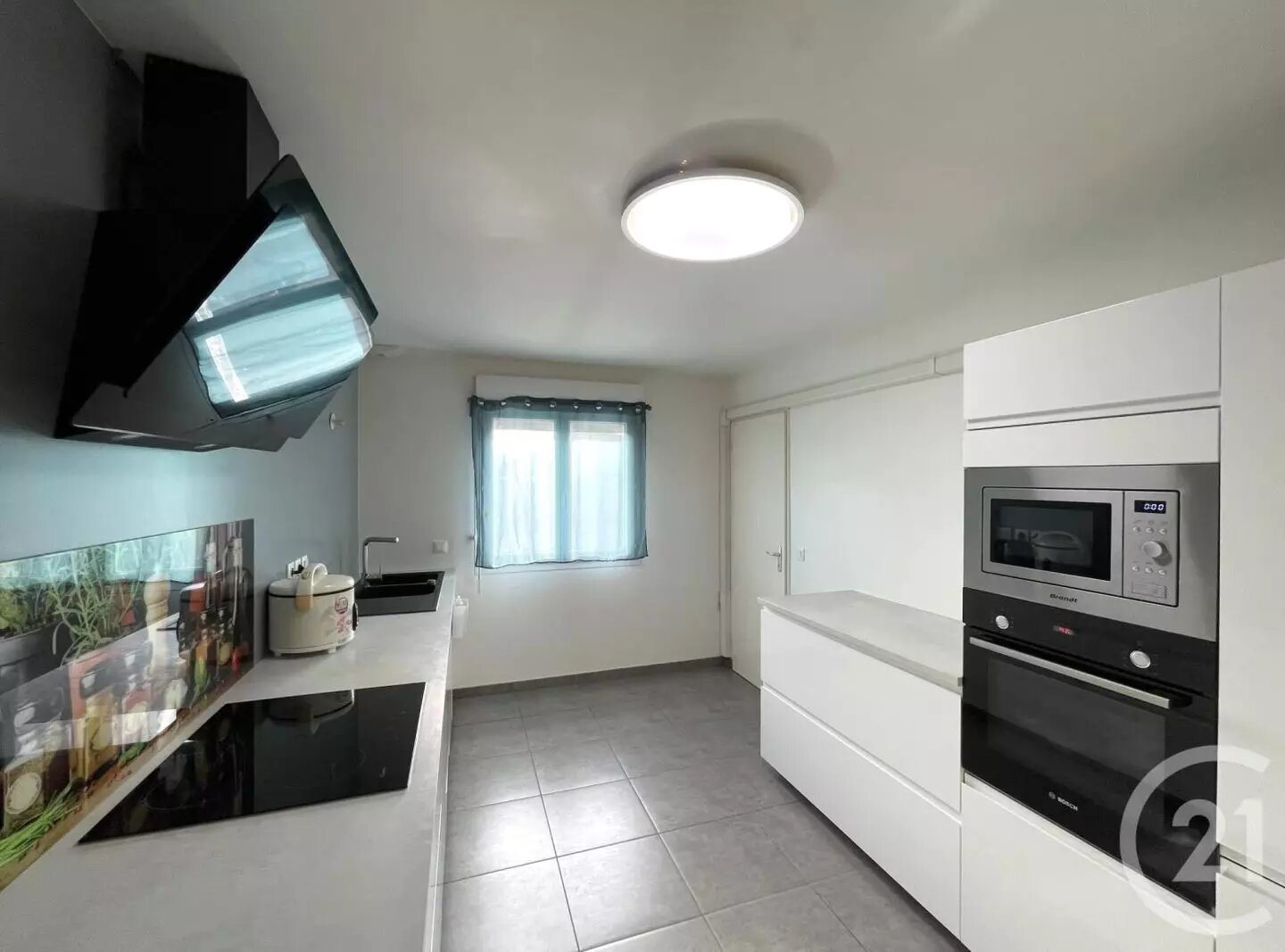 Maison à vendre, 97m², Loyettes