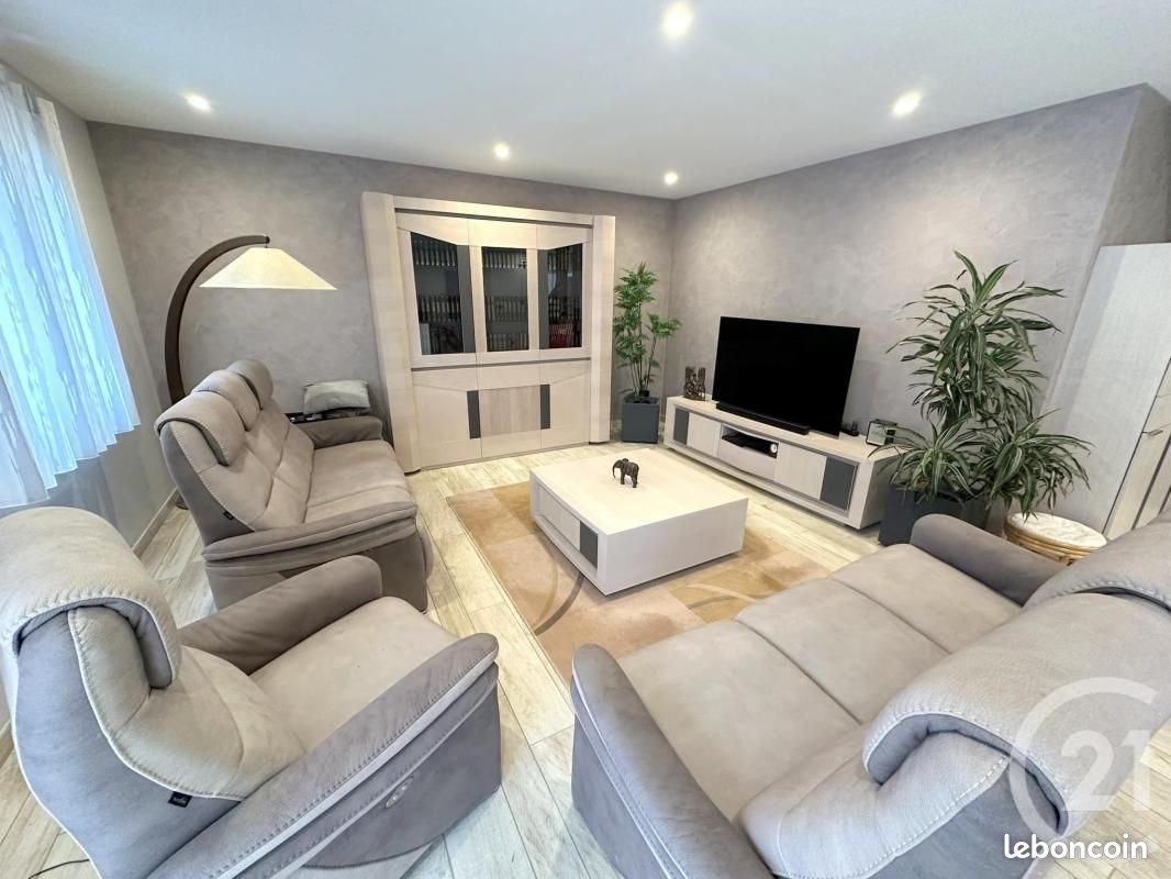 Maison à vendre, 161m², Saint-Maurice-de-Gourdans