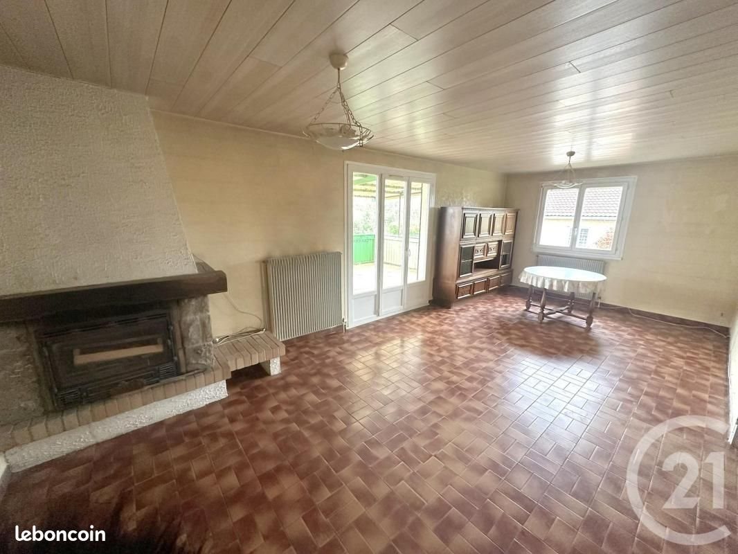 Maison à vendre, 101m², Saint-Maurice-de-Gourdans