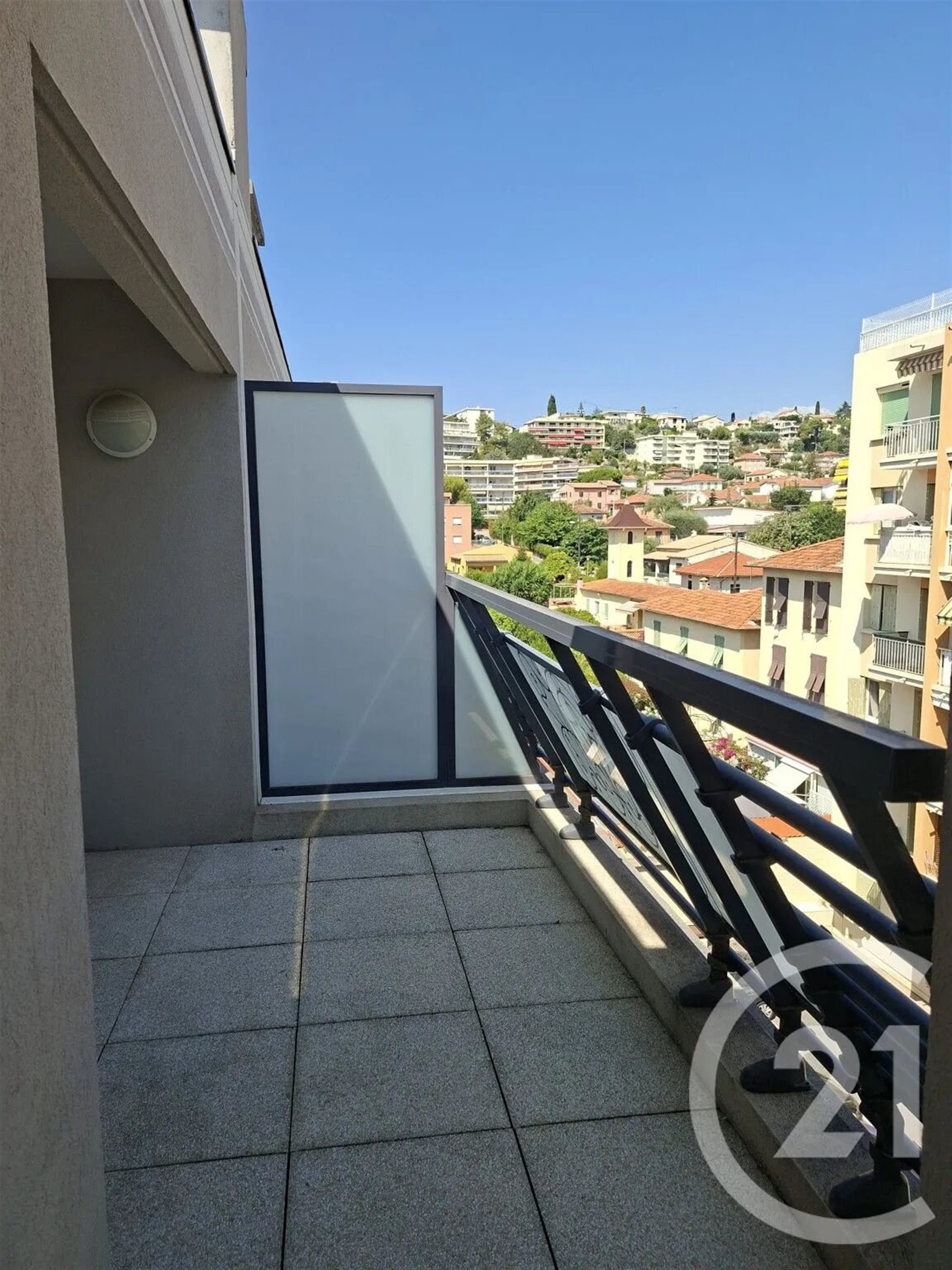 Appartement à louer, 38m², Saint-Laurent-du-Var