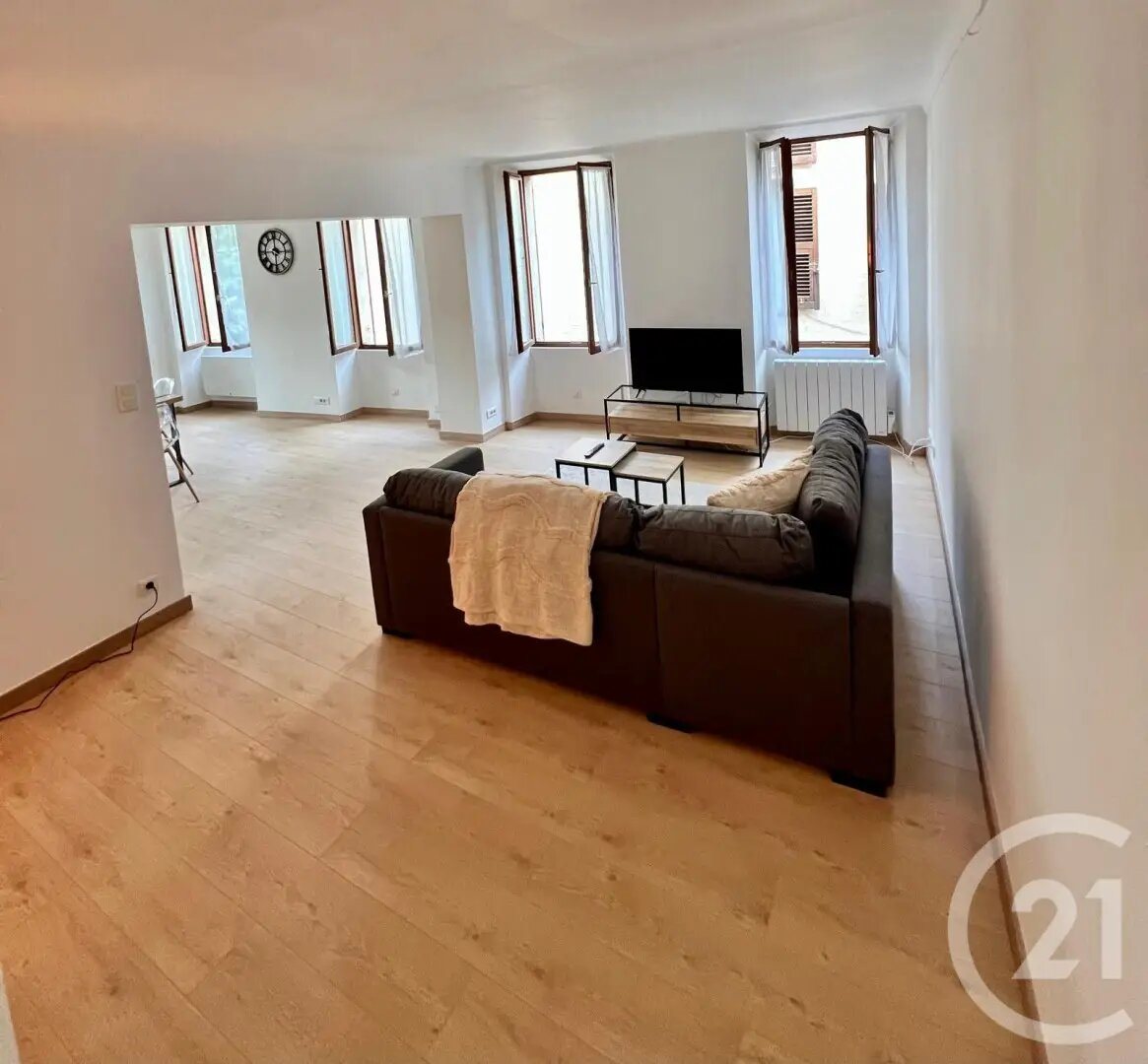 Appartement à louer, 101m², Saint-Jeannet