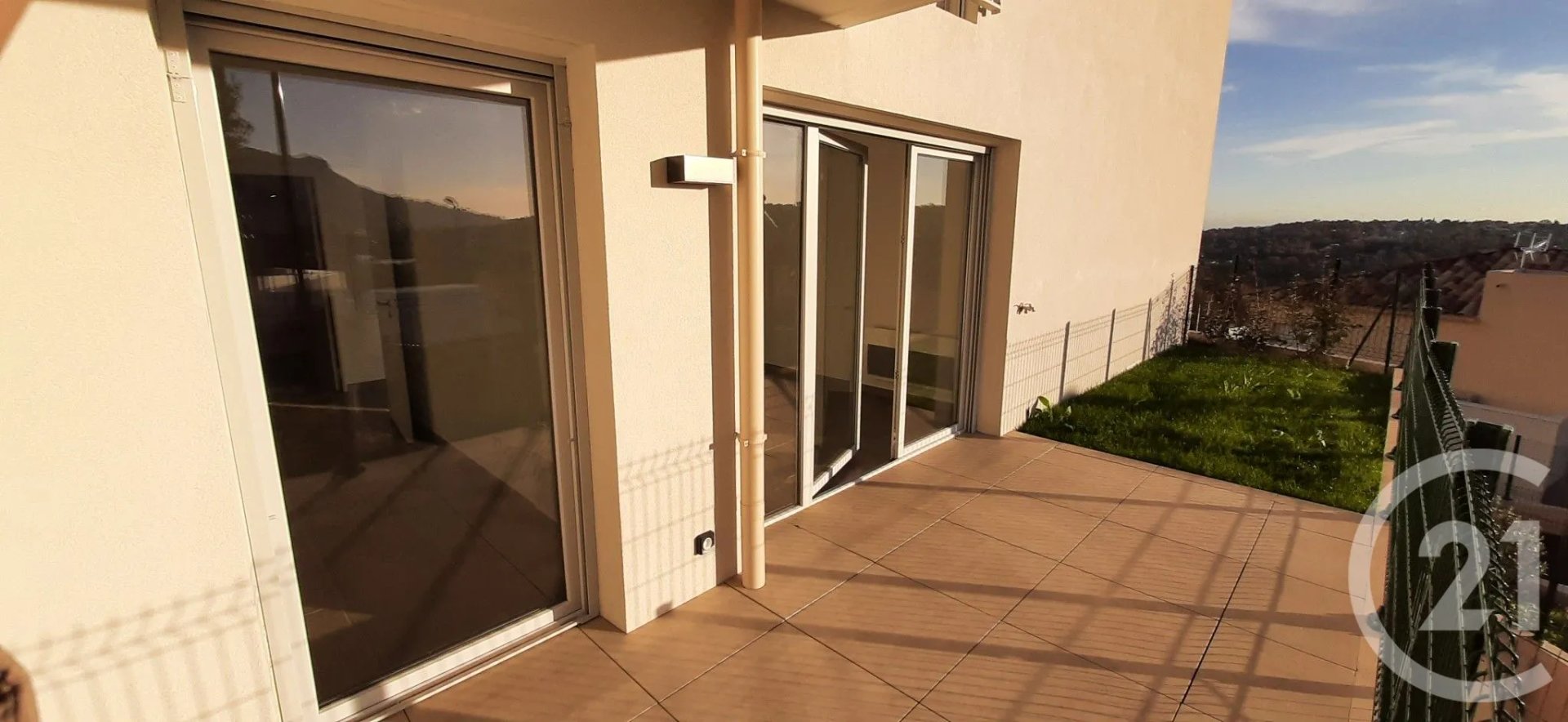 Appartement à louer, 48m², Saint-Jeannet