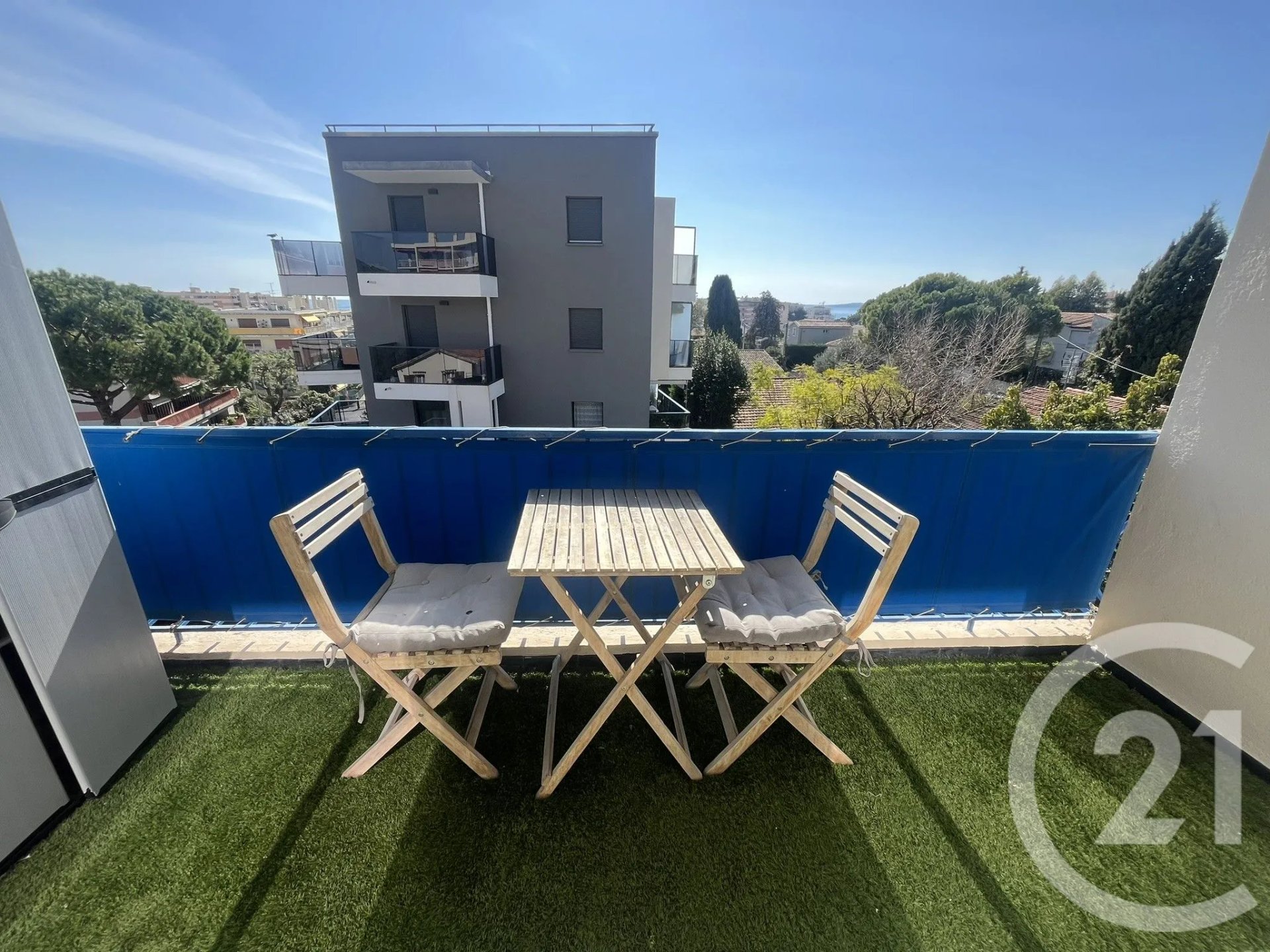 Appartement à louer, 27m², Cagnes-sur-Mer