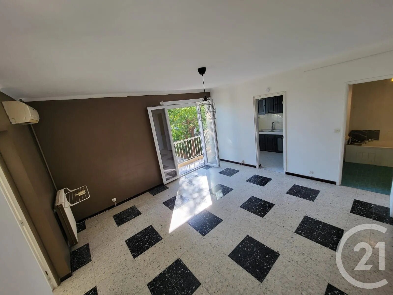 Appartement à louer, 48m², Marignane