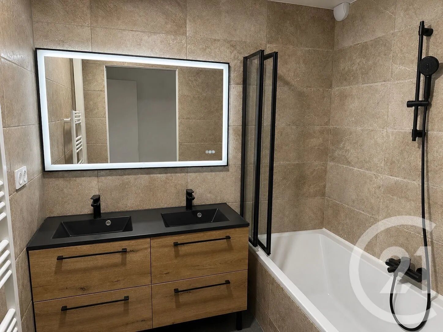 Appartement à vendre, 68m², Marignane