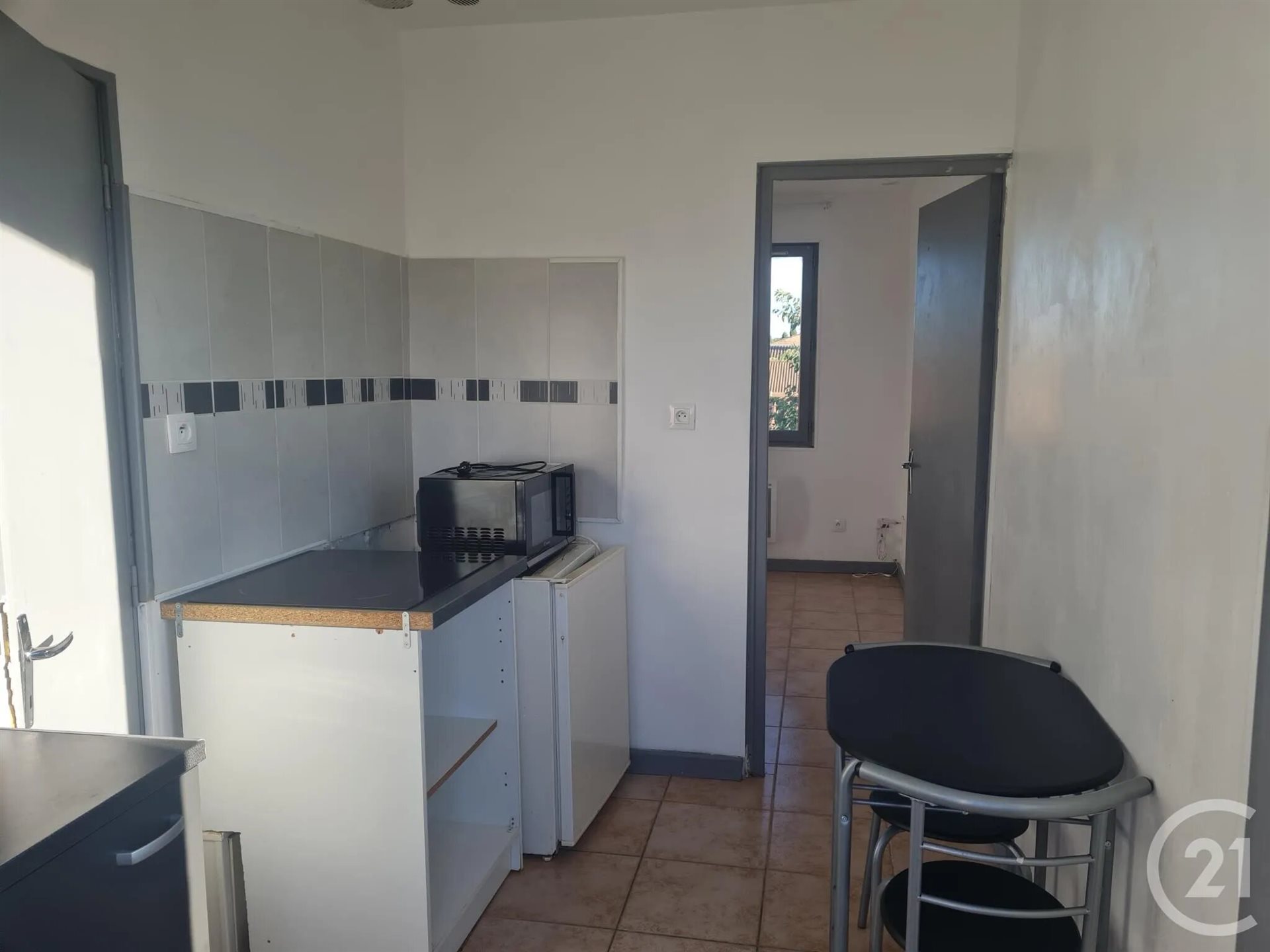 Appartement à louer, 19m², Rognac