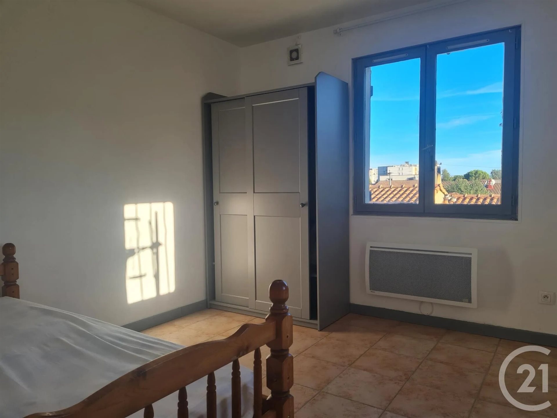 Appartement à louer, 19m², Rognac
