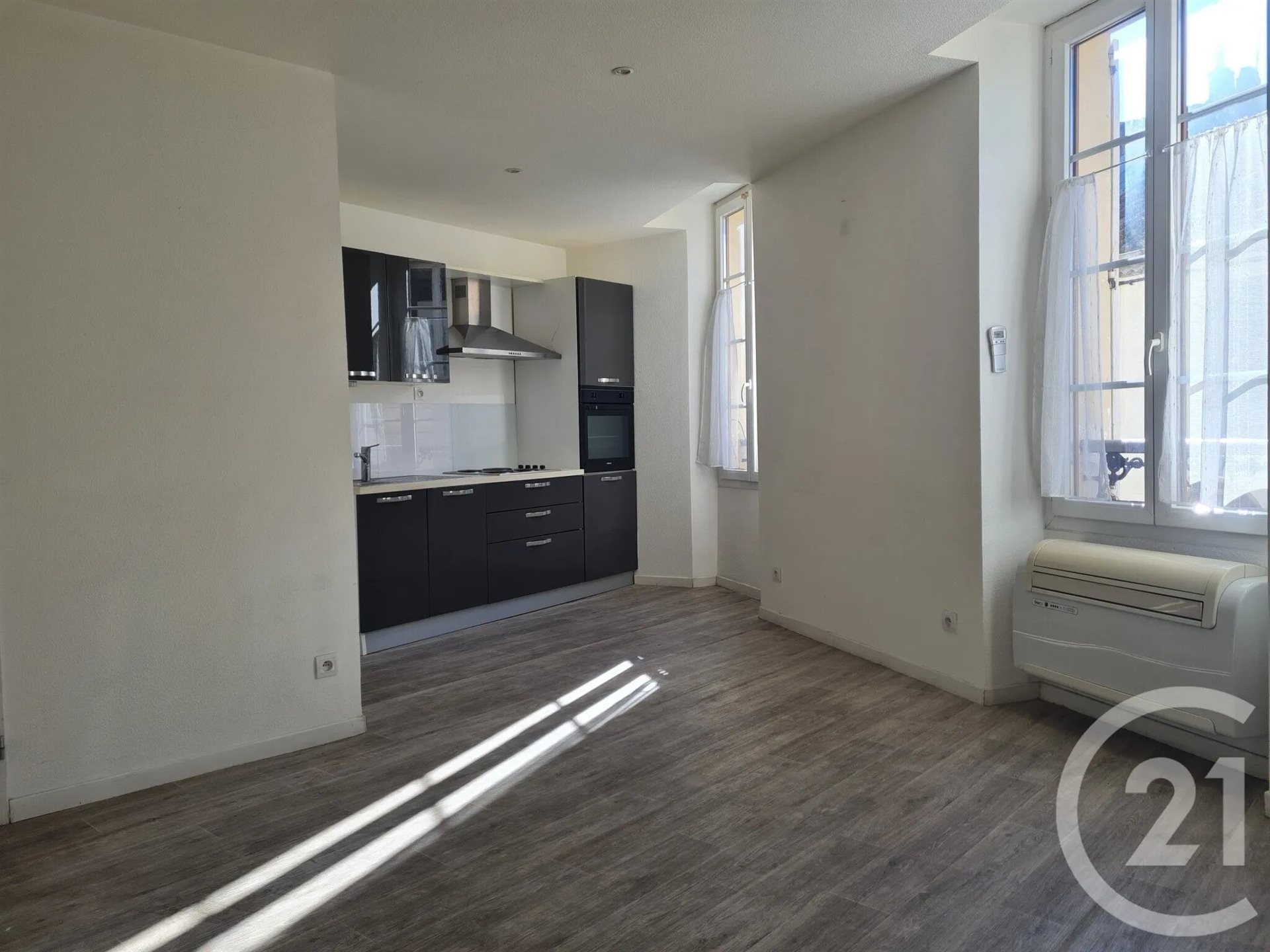 Appartement à louer, 31m², Salon-de-Provence