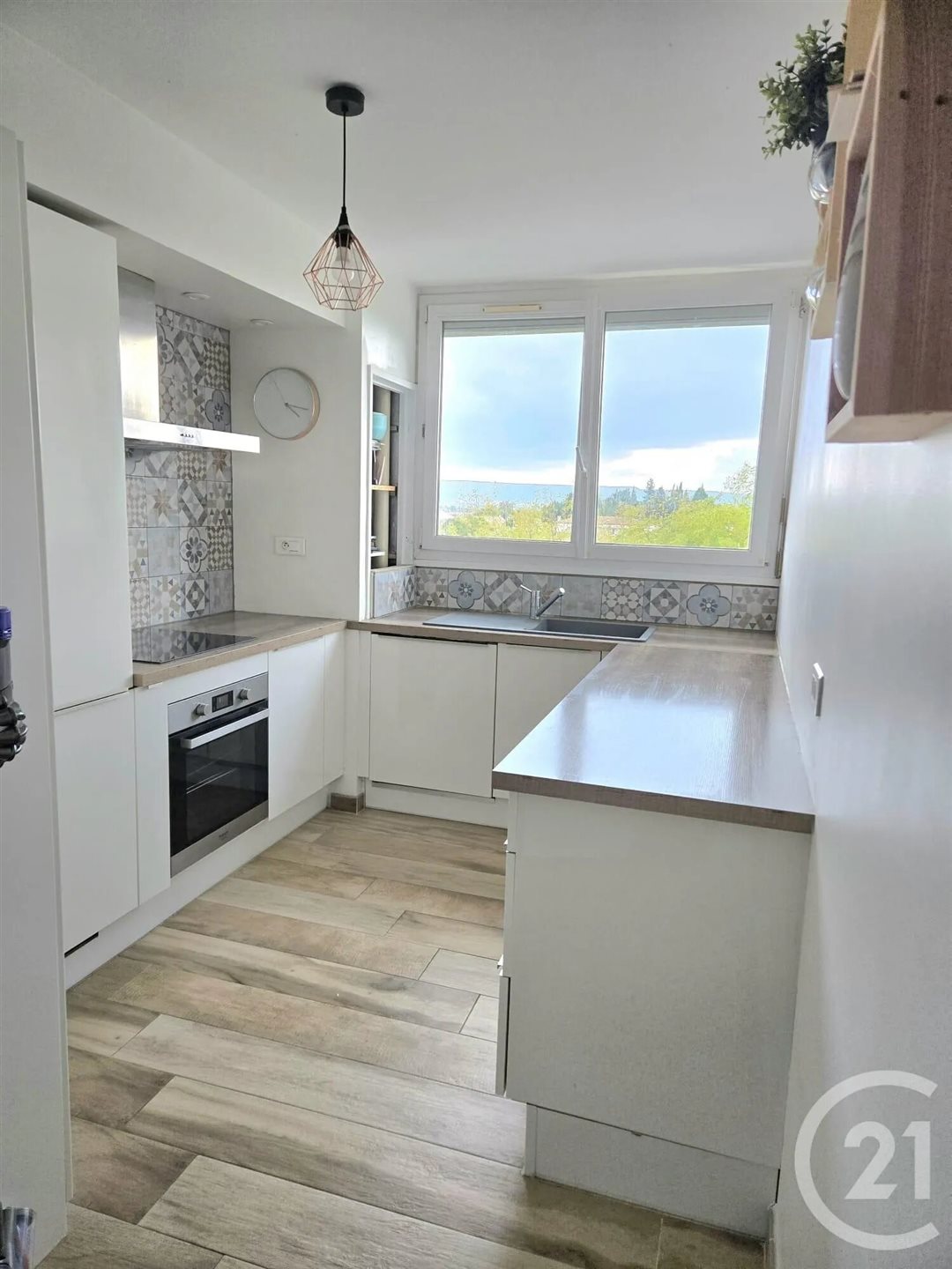 Appartement à vendre, 71m², Marignane