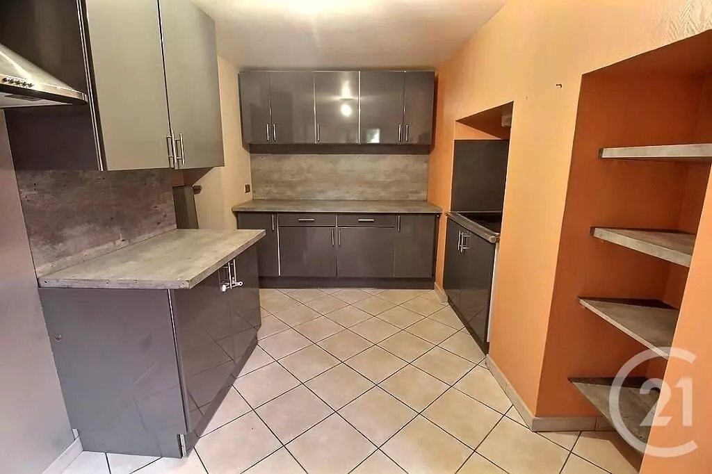 Maison à vendre, 115m², Bons-en-Chablais