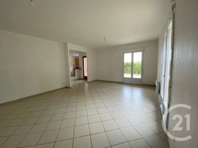 Maison à louer, 90m², Saint-Nauphary