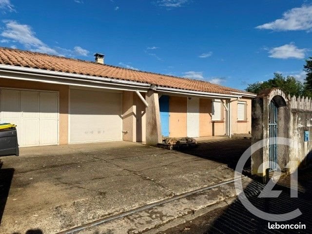 Maison à louer, 114m², Bressols