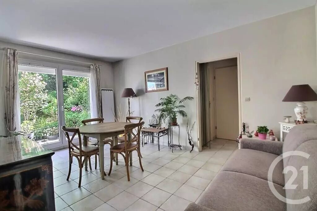 Appartement à vendre, 40m², Rosny-sous-Bois