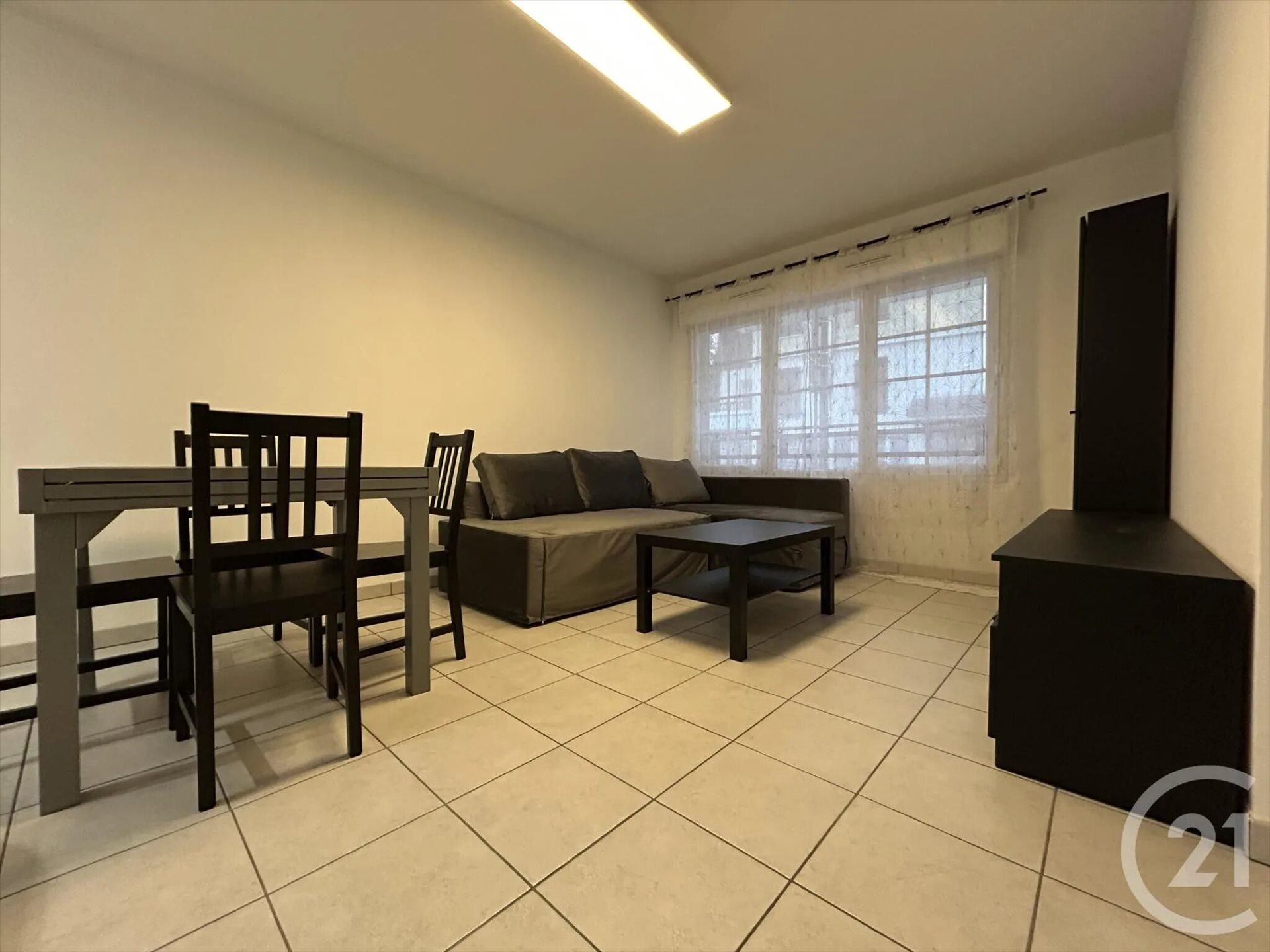 Appartement à louer, 42m², Valleiry