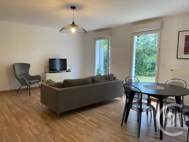 Appartement à louer, 66m², Ornex