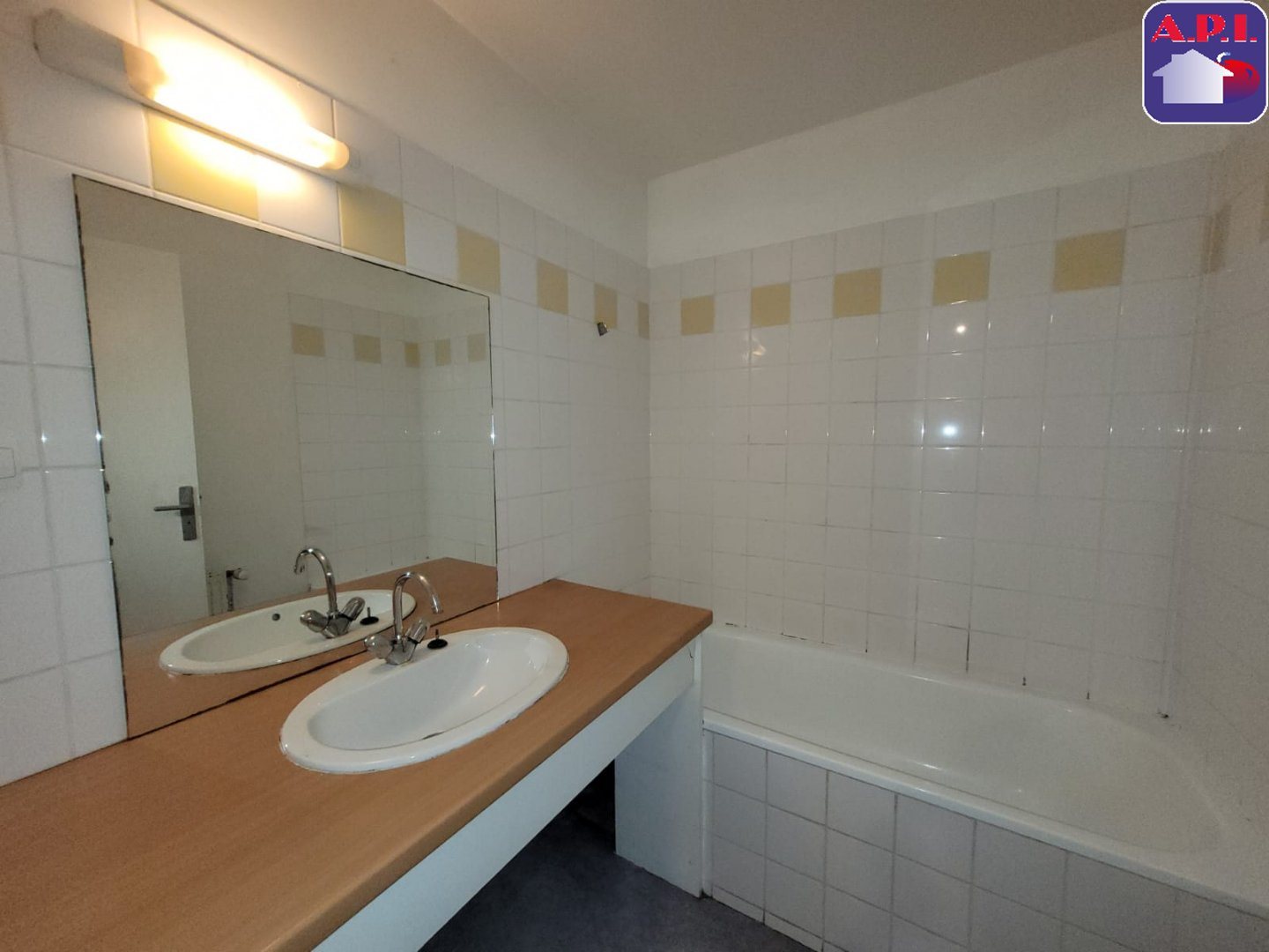Appartement à louer, 67m², Foix