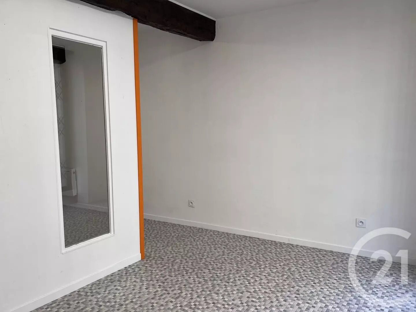 Appartement à louer, 27m², Foix