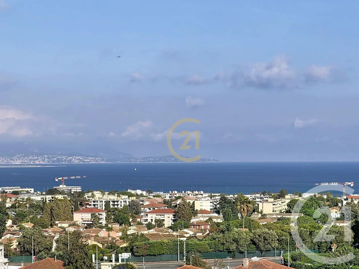 Appartement à louer, 24m², Antibes