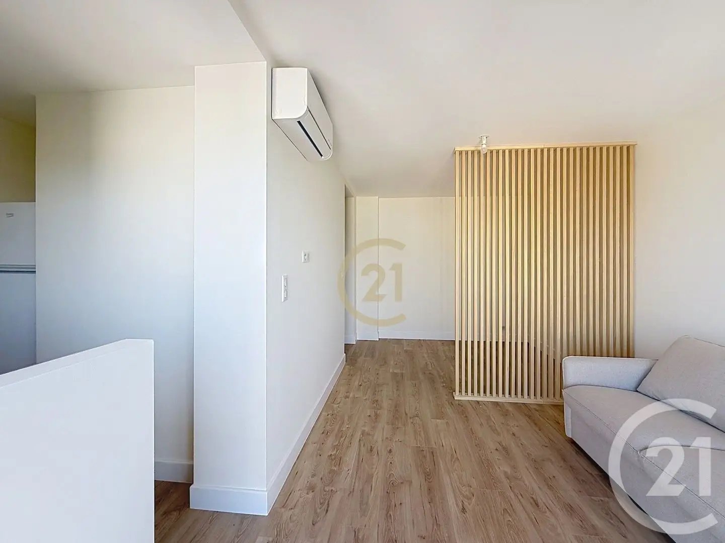 Appartement à louer, 24m², Antibes