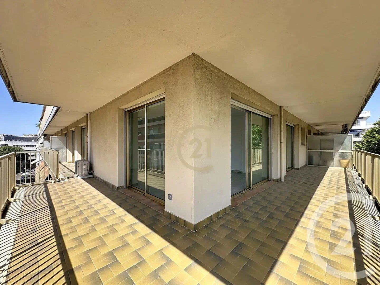 Appartement à louer, 89m², Antibes