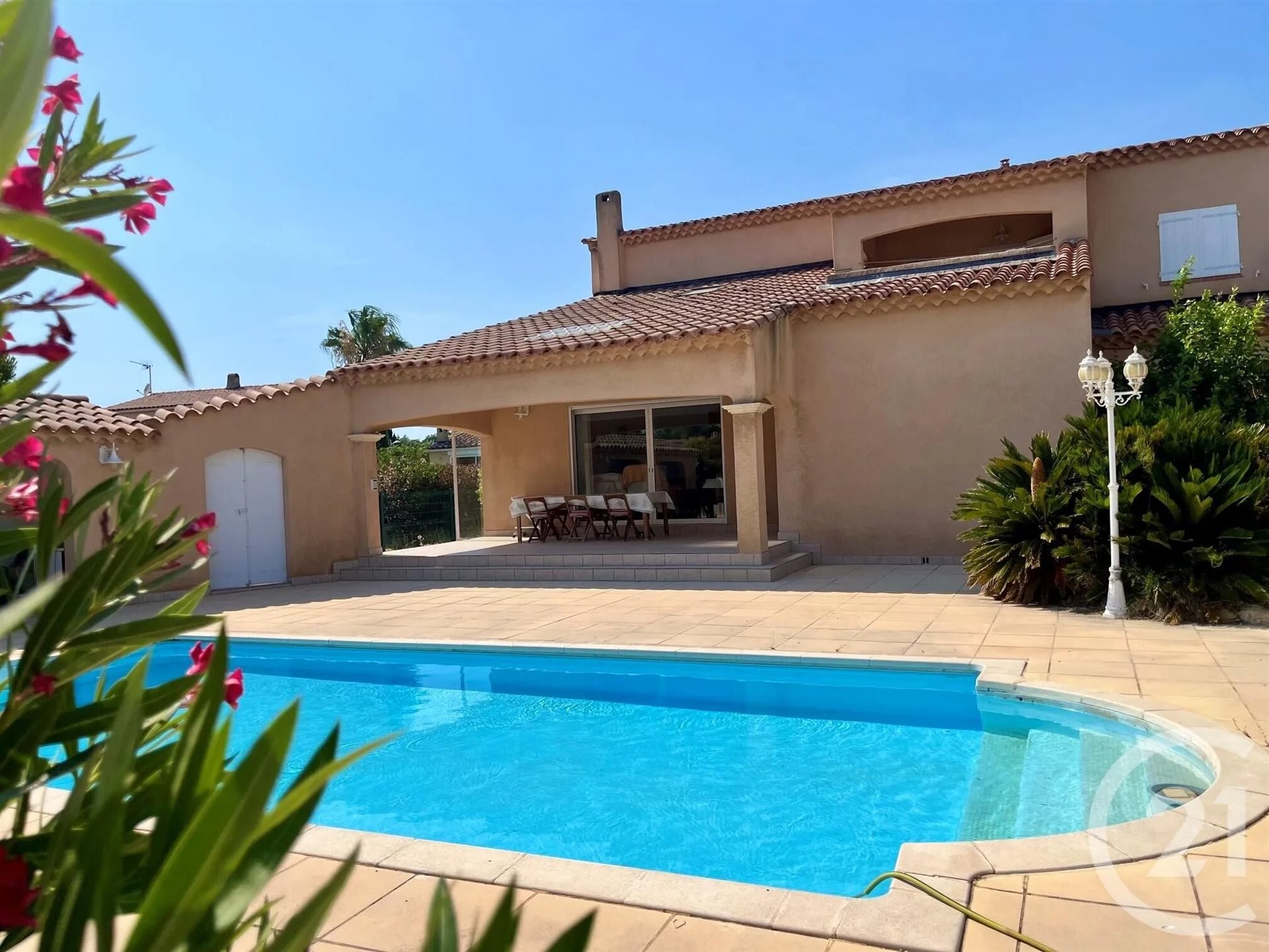 Maison à vendre, 135m², Saint-Cyr-sur-Mer