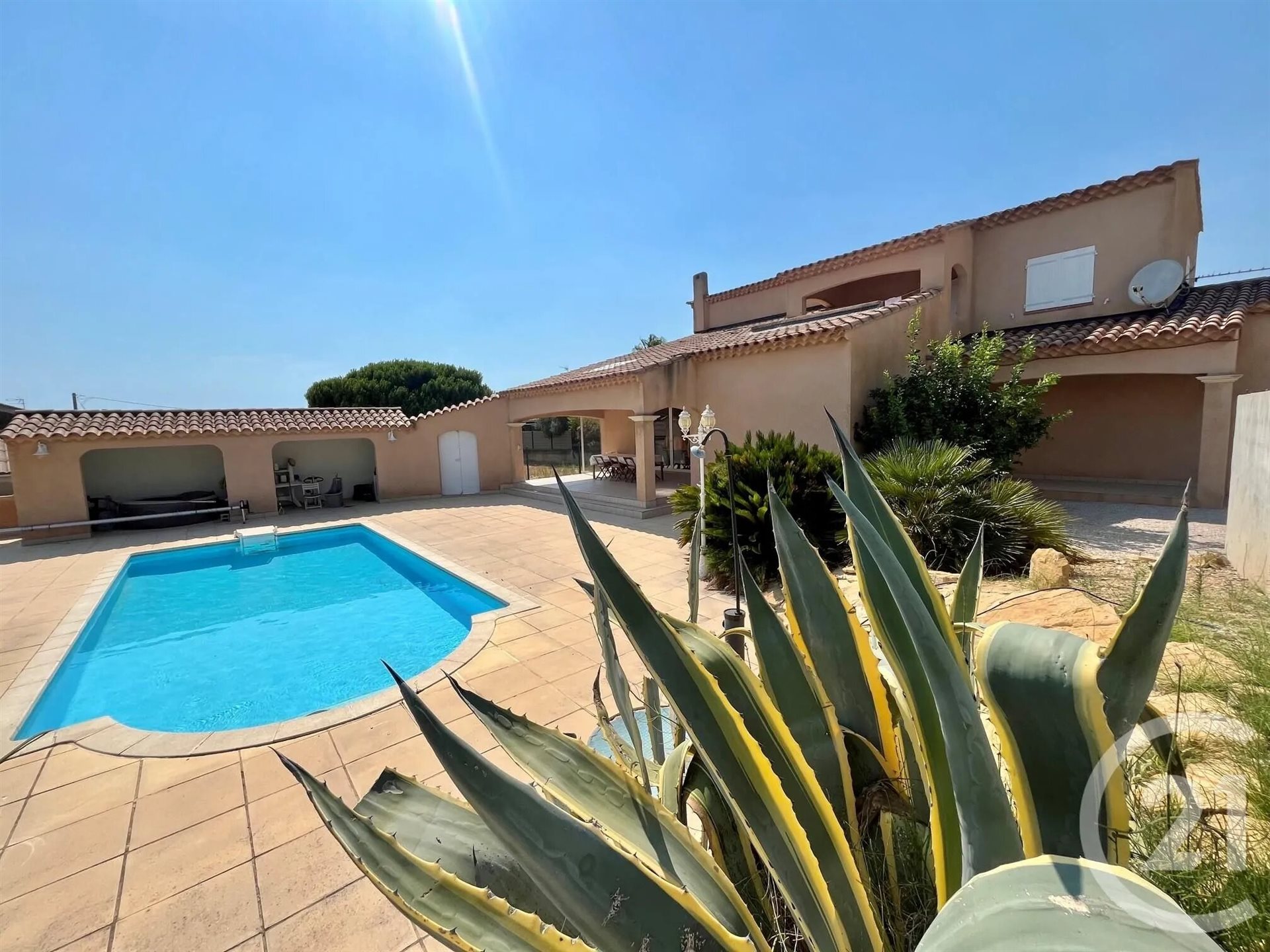 Maison à vendre, 135m², Saint-Cyr-sur-Mer