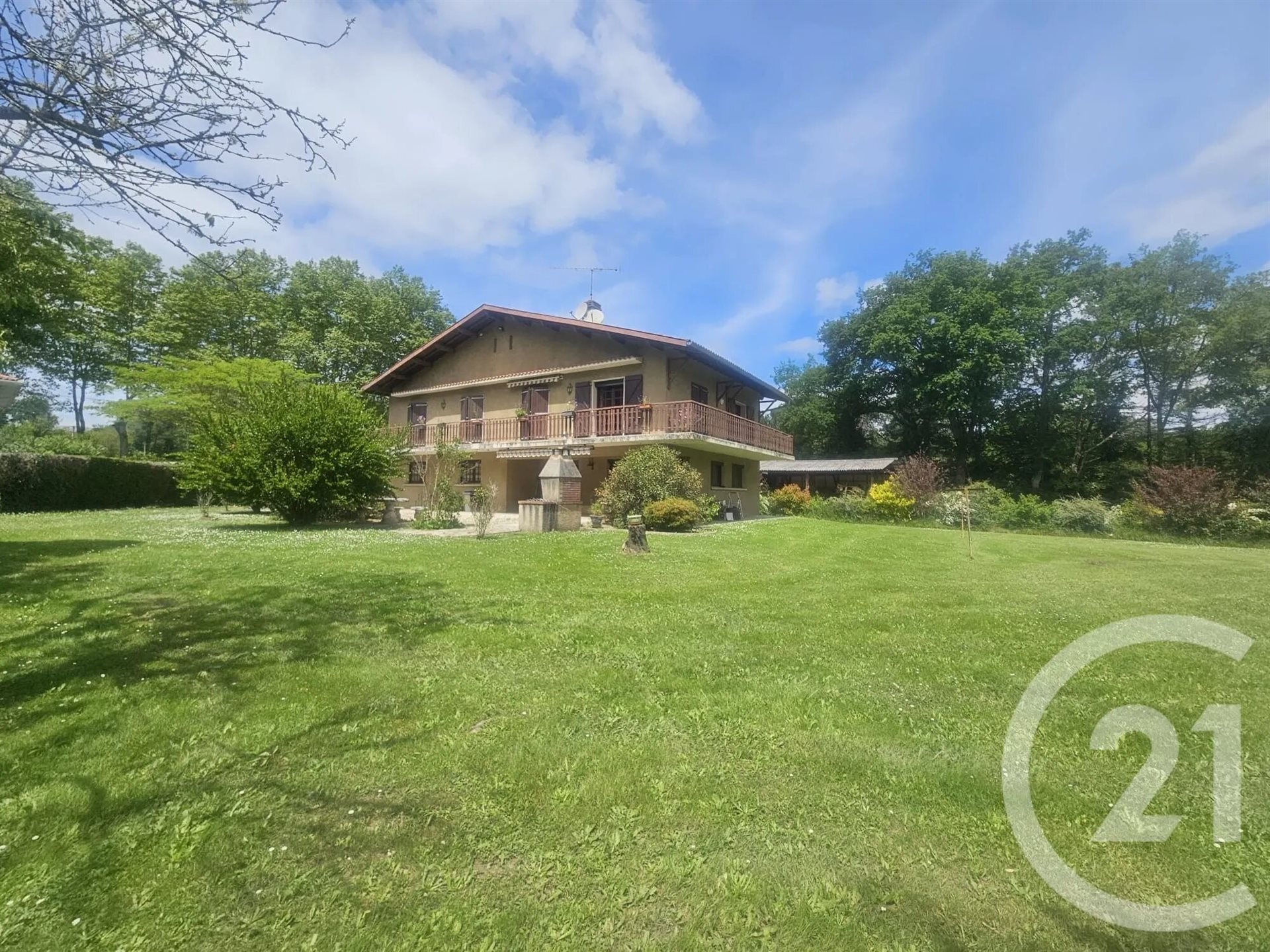 Maison à vendre, 207m², Arnaud-Guilhem