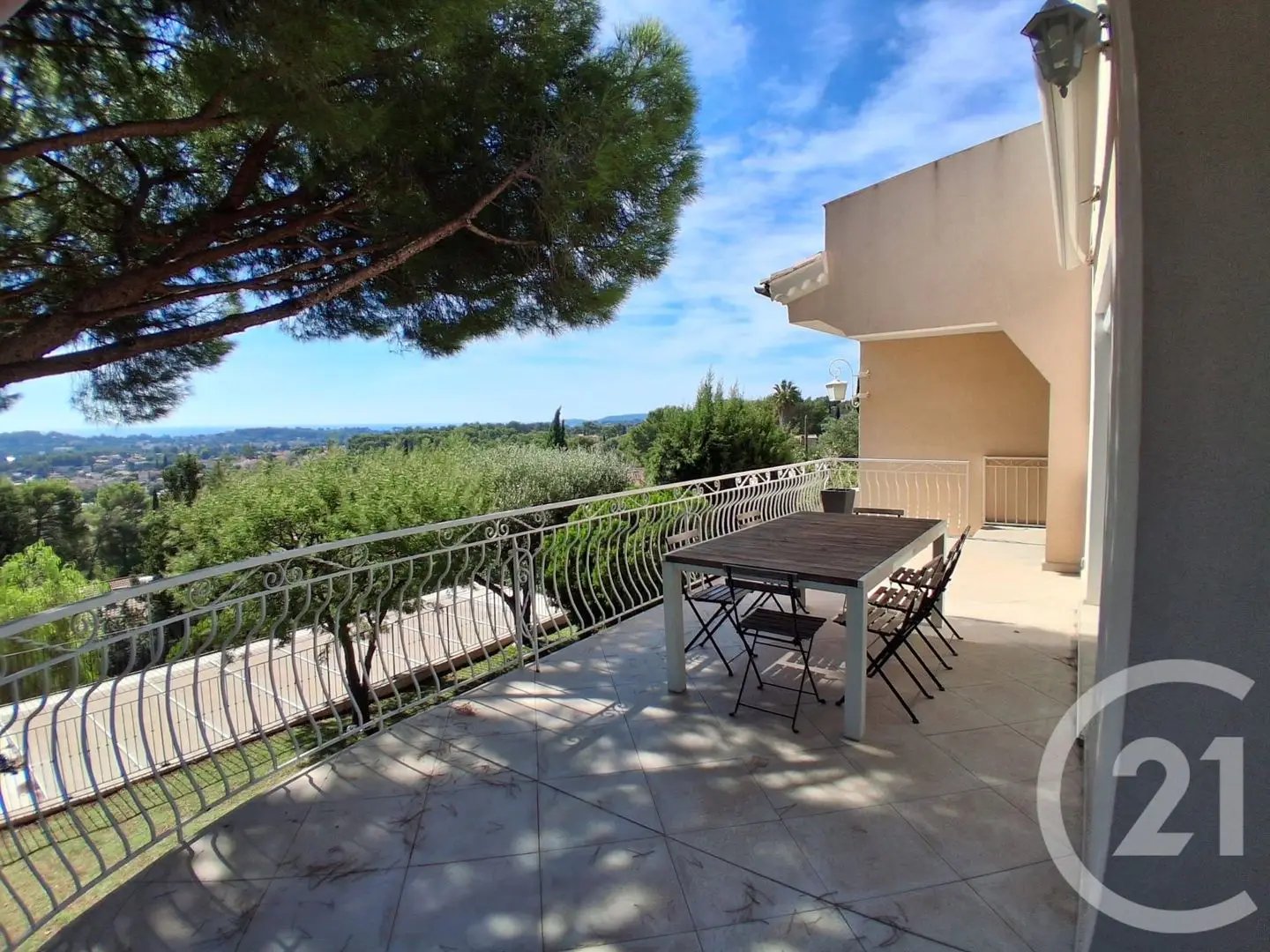 Maison à louer, 197m², La Garde